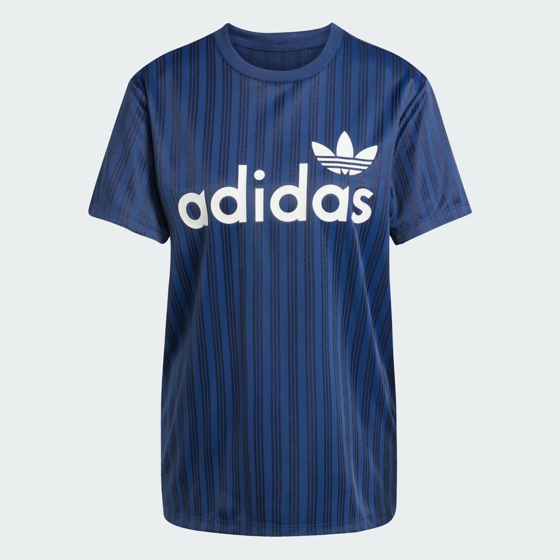 adidas Linear Graphic Boyfriend Kadın Tişört