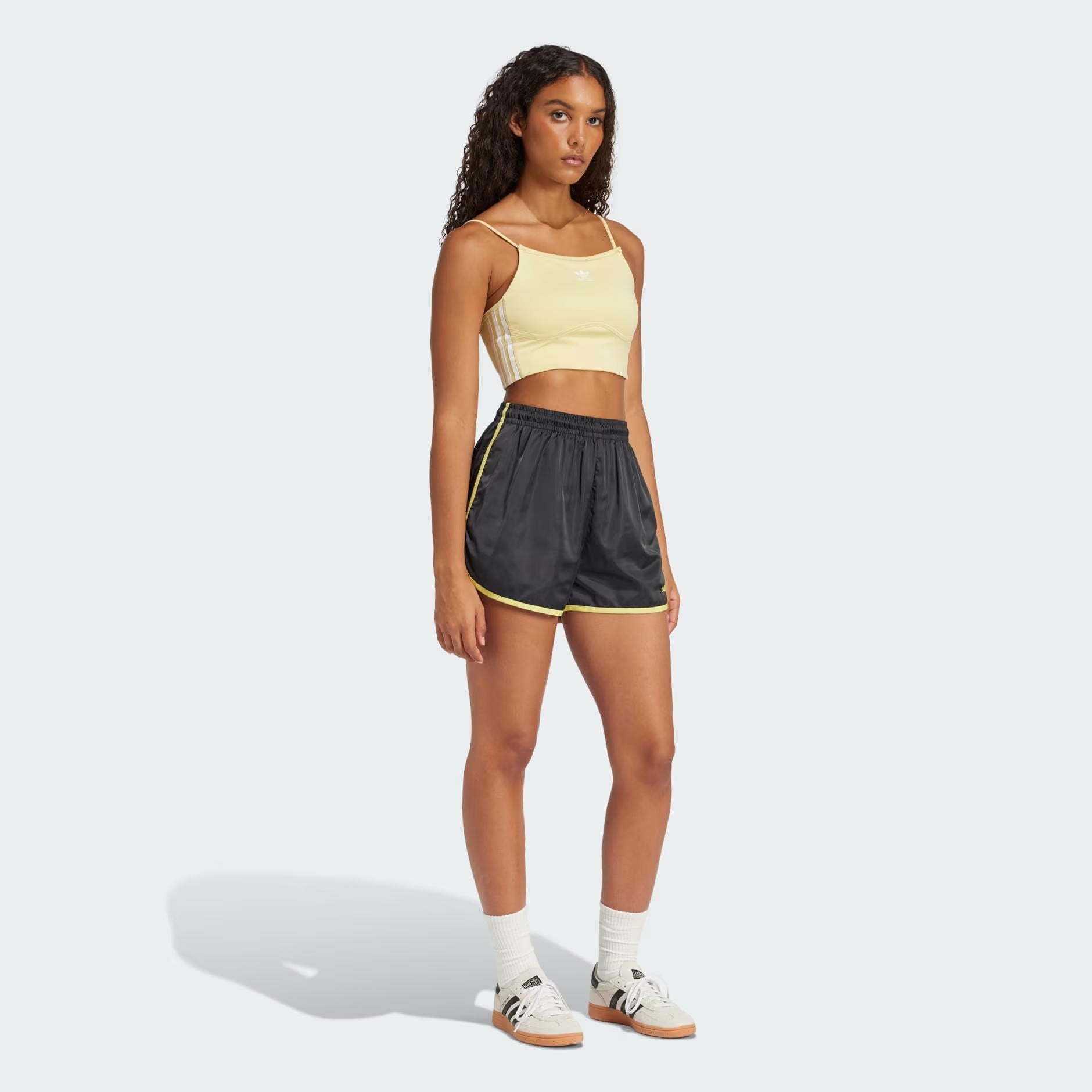 adidas Linear Logo Sprinter Kadın Şort
