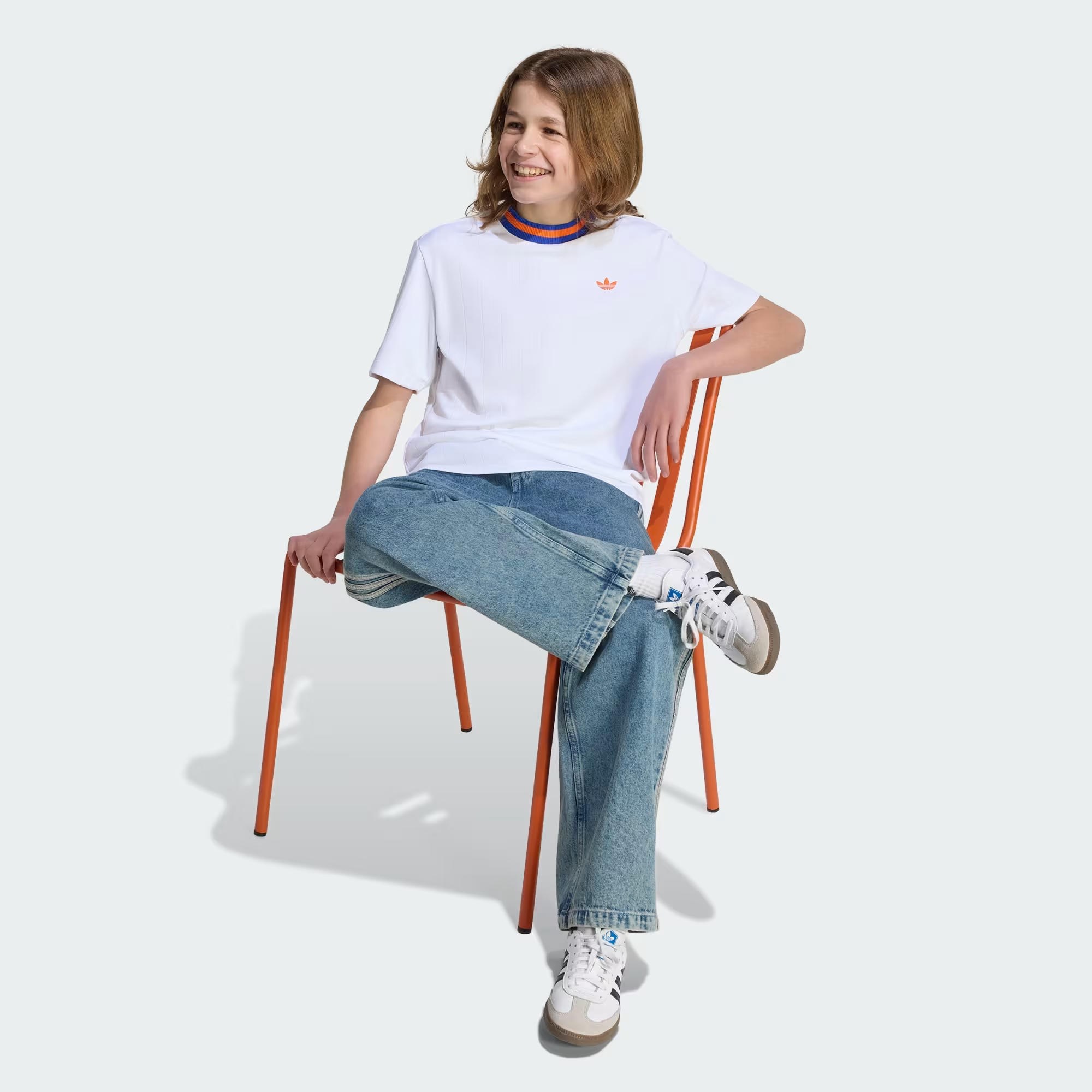adidas Loose Pinstripe Knitted Neck Çocuk Tişört