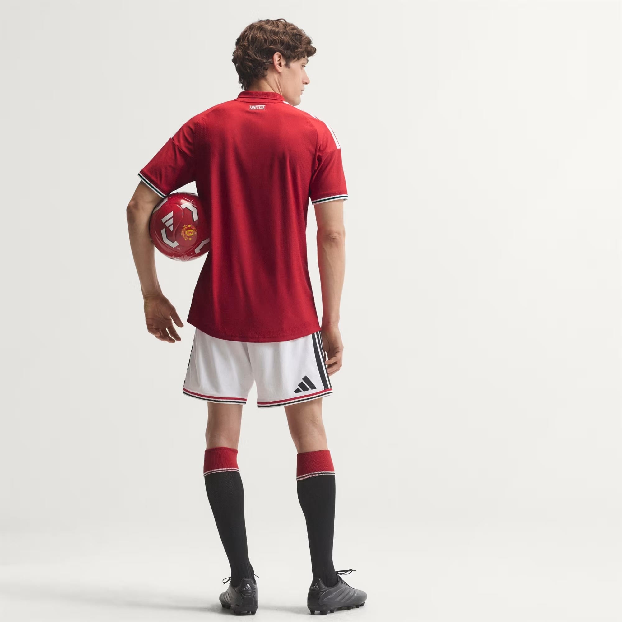 adidas Manchester United 26/27 Orijinal Erkek Forma