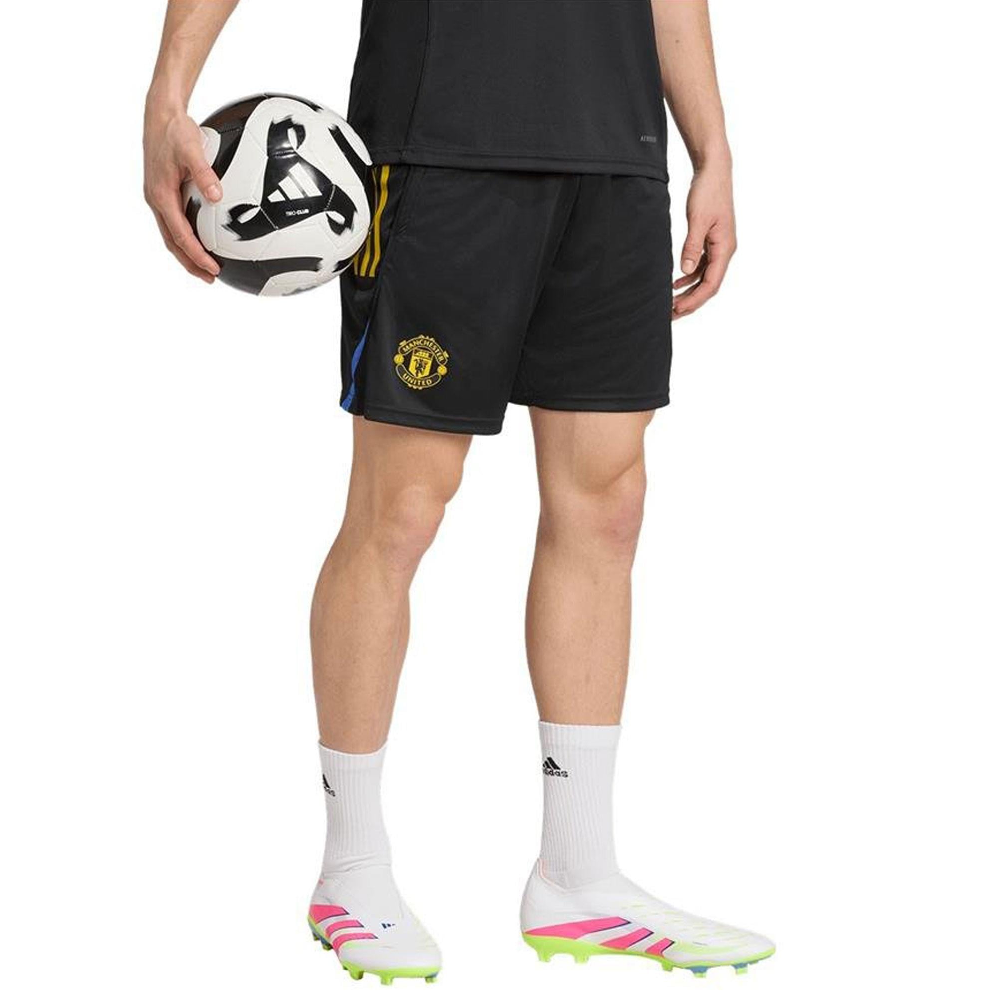 adidas Manchester United Erkek Şort