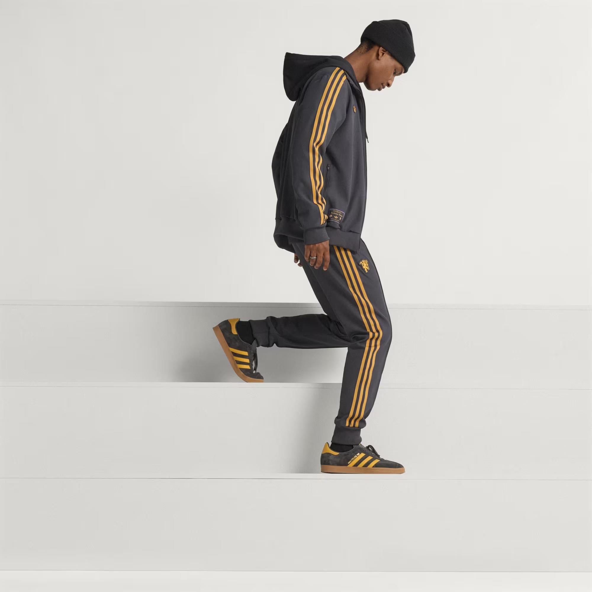 adidas Manchester United Terrace Icons Erkek Eşofman Altı