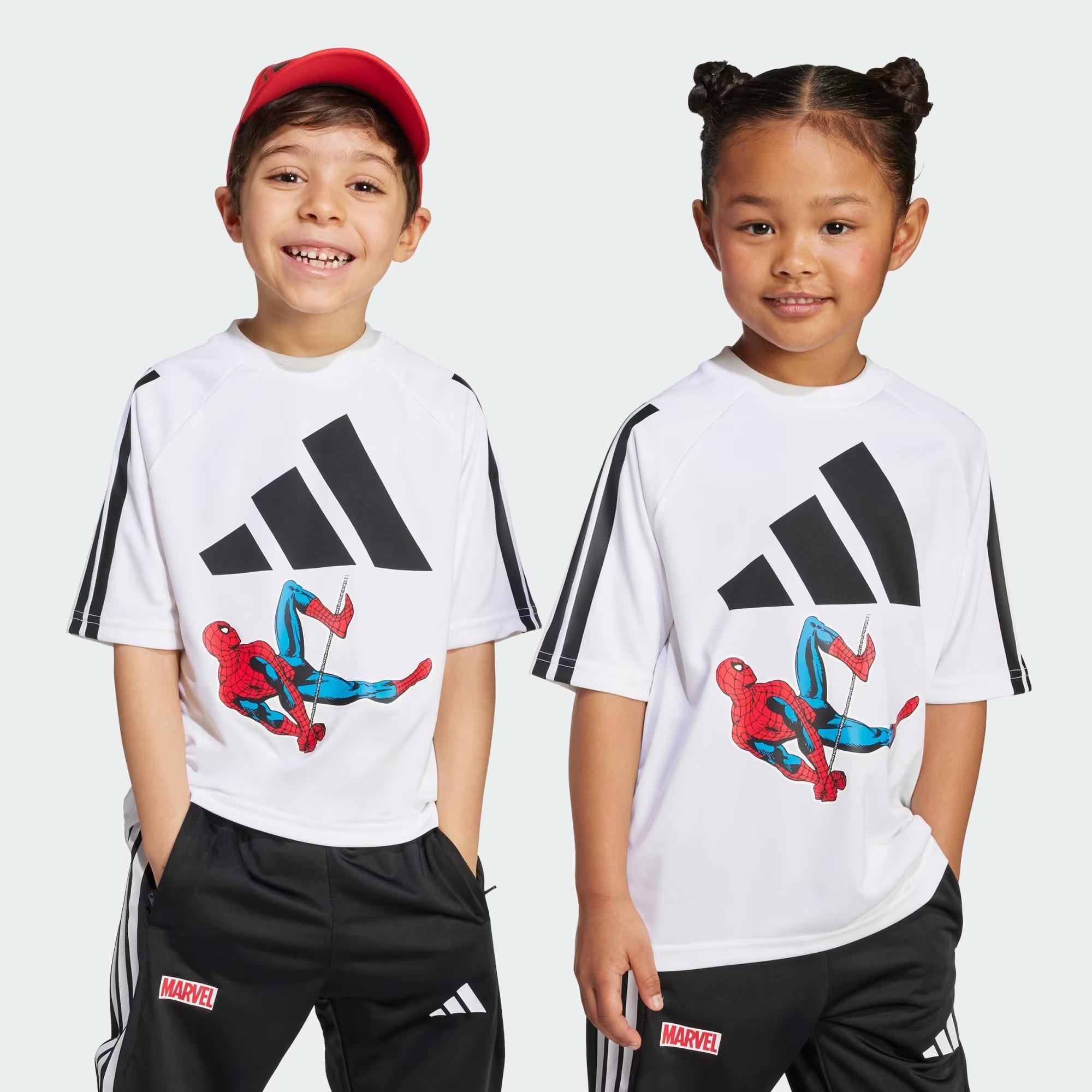 adidas Marvel Spider Man Çocuk Tişört