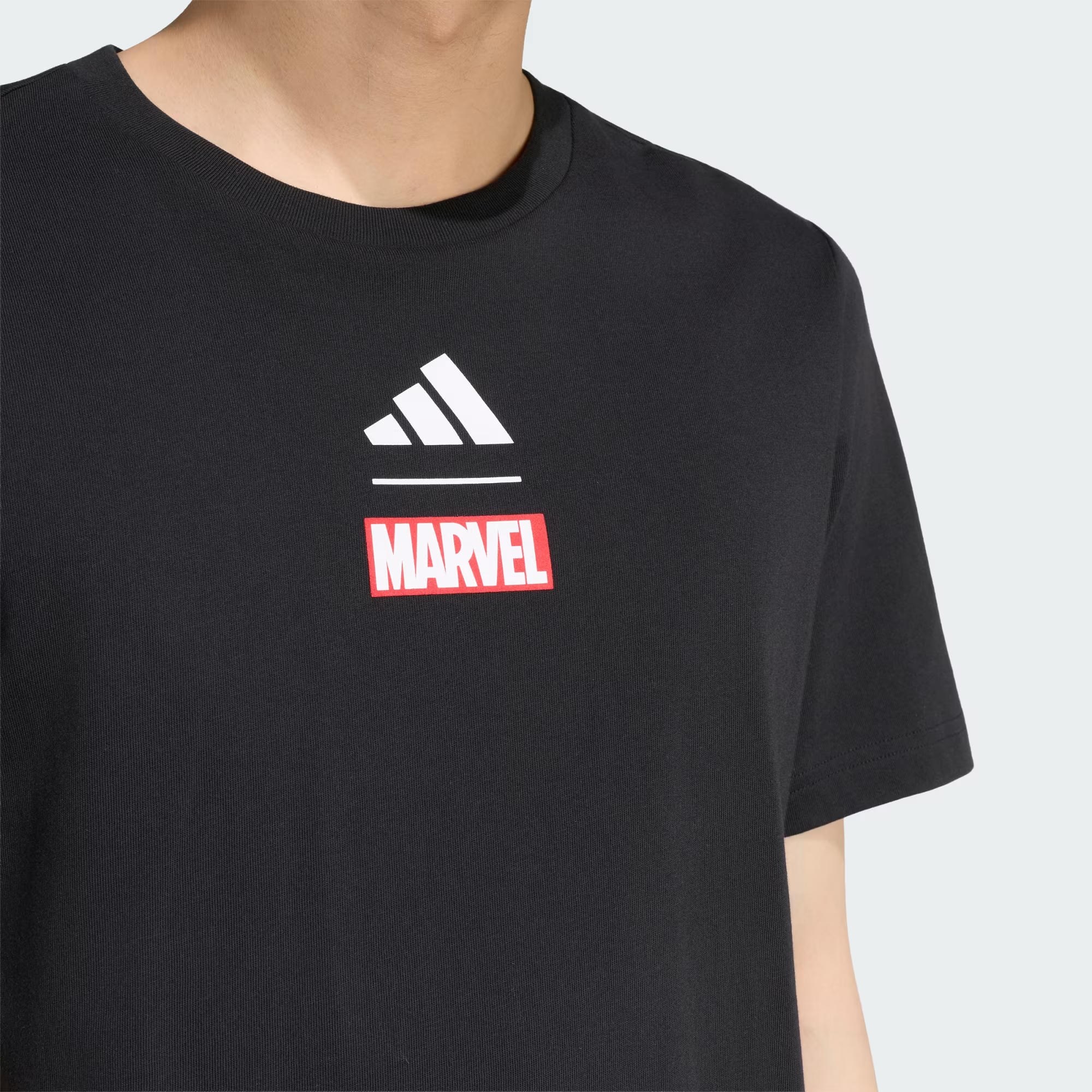 adidas Marvel Spider Man Graphic Erkek Tişört