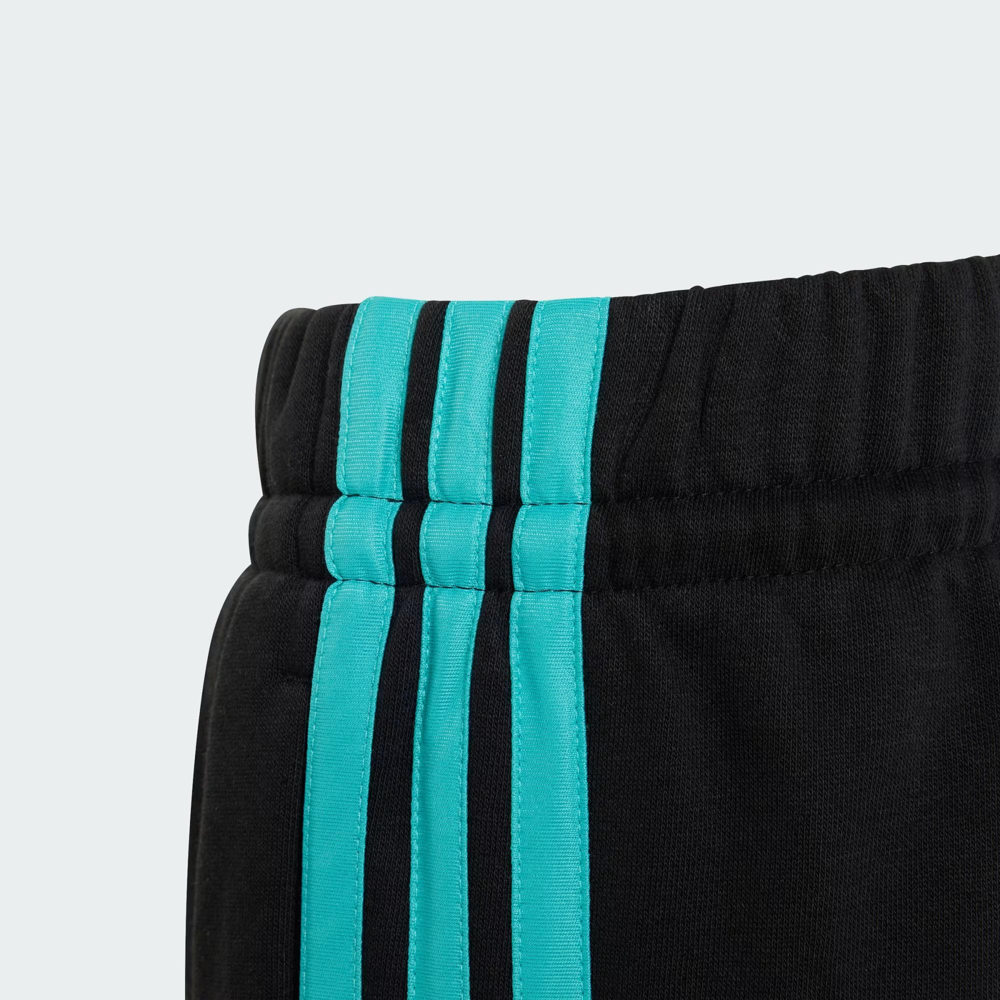 adidas Mercedes Amg Petronas Formula 1 Team Dna Çocuk Eşofman Altı