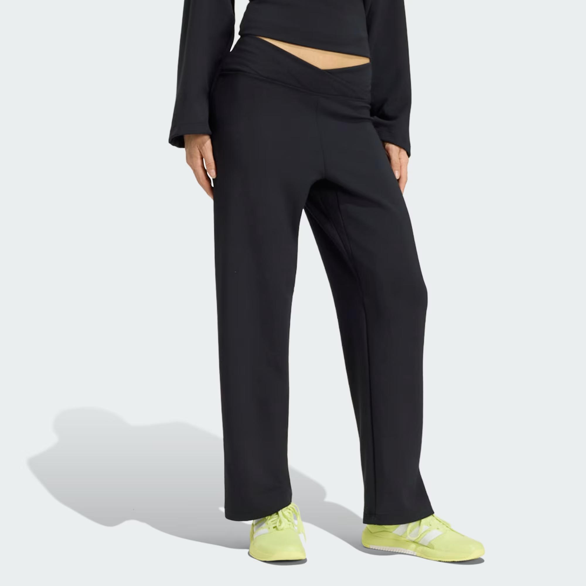 adidas Motion Essentials Kadın Eşofman Altı
