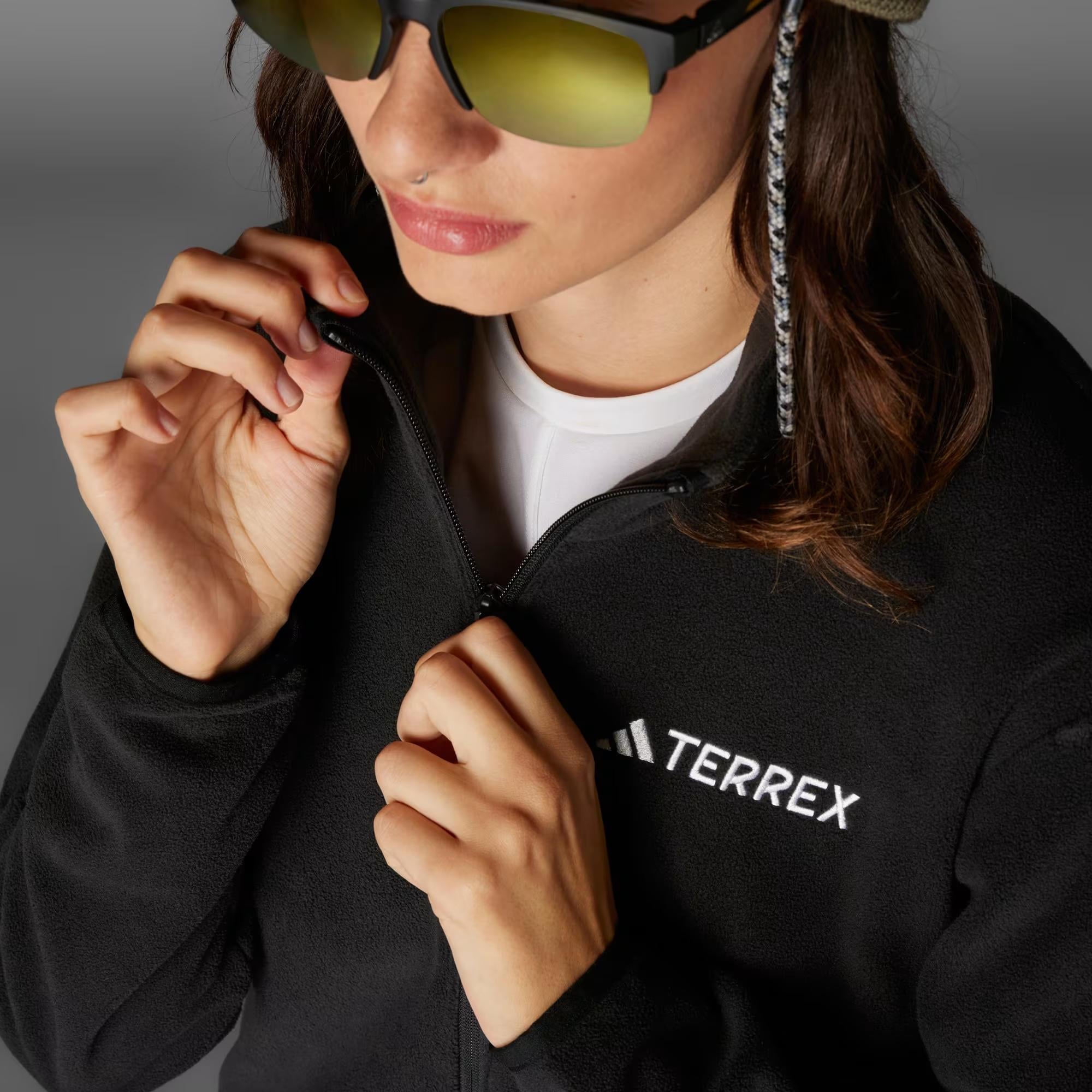 adidas Multi Essentials Kadın Sweatshirt