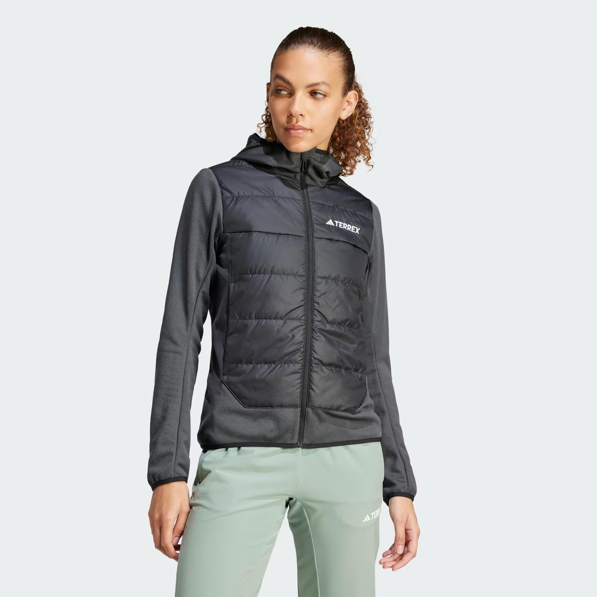 adidas Multi HYB Kadın Sweatshirt