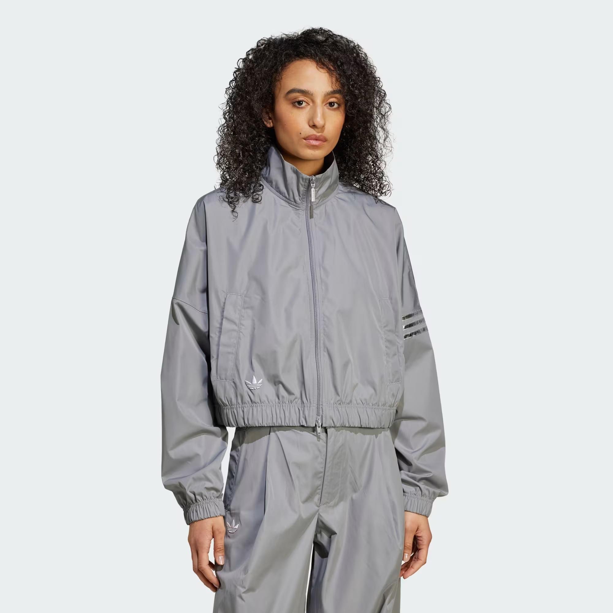 adidas Neuclassics Nylon Kadın Rüzgarlık