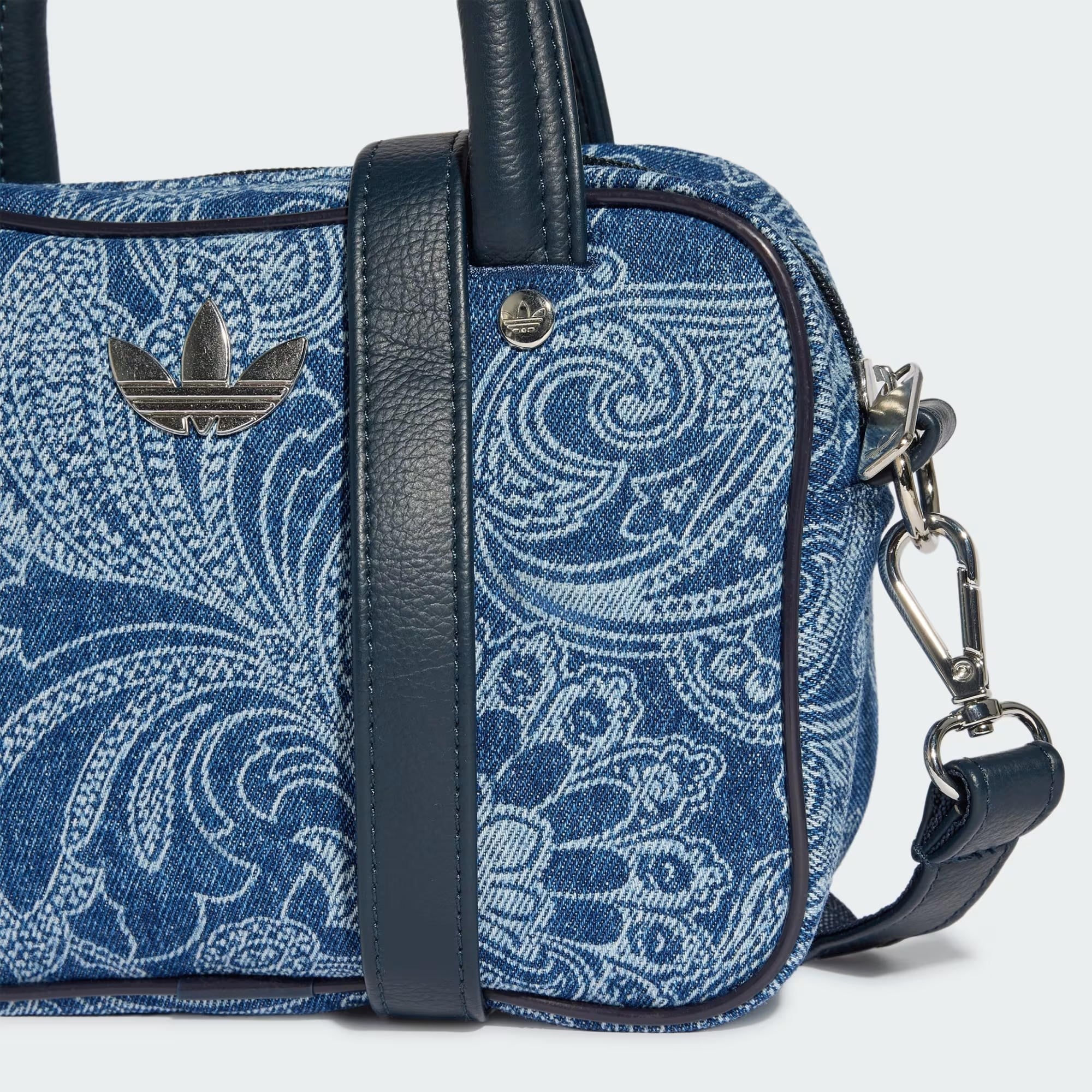 adidas Originals X Liberty London Omuz Çantası
