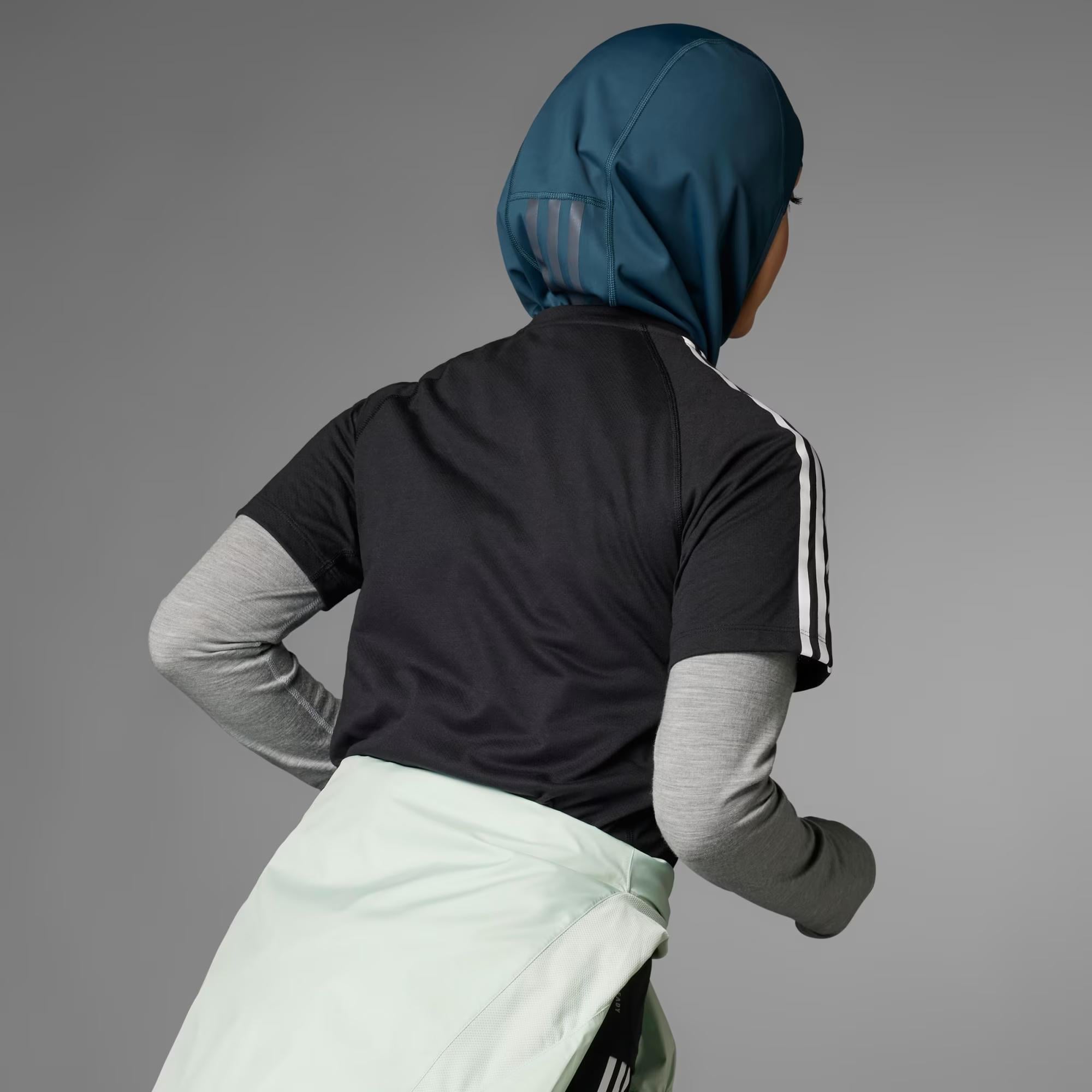 adidas Own The Run 3-Stripes Kadın Tişört