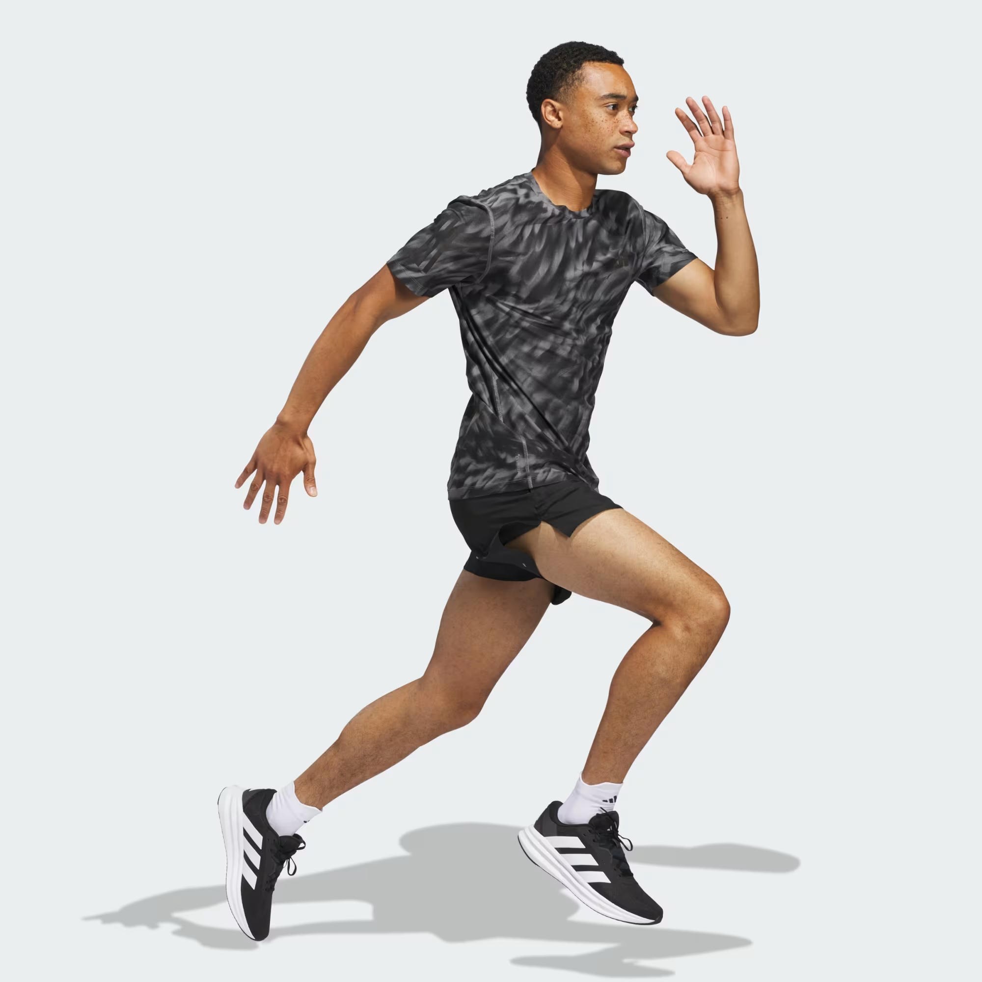 adidas Own The Run Erkek Tişört