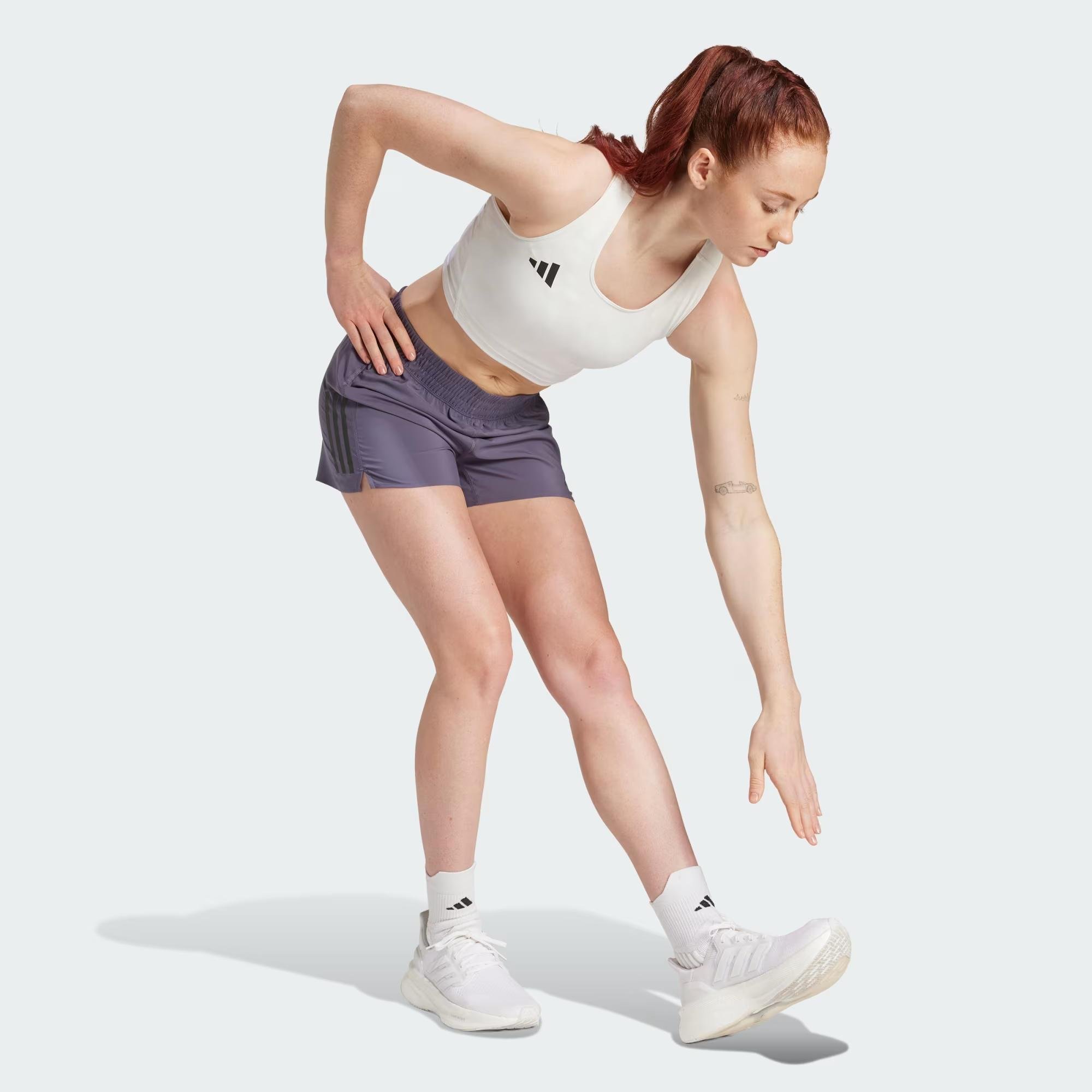 adidas Own The Run Kadın Şort