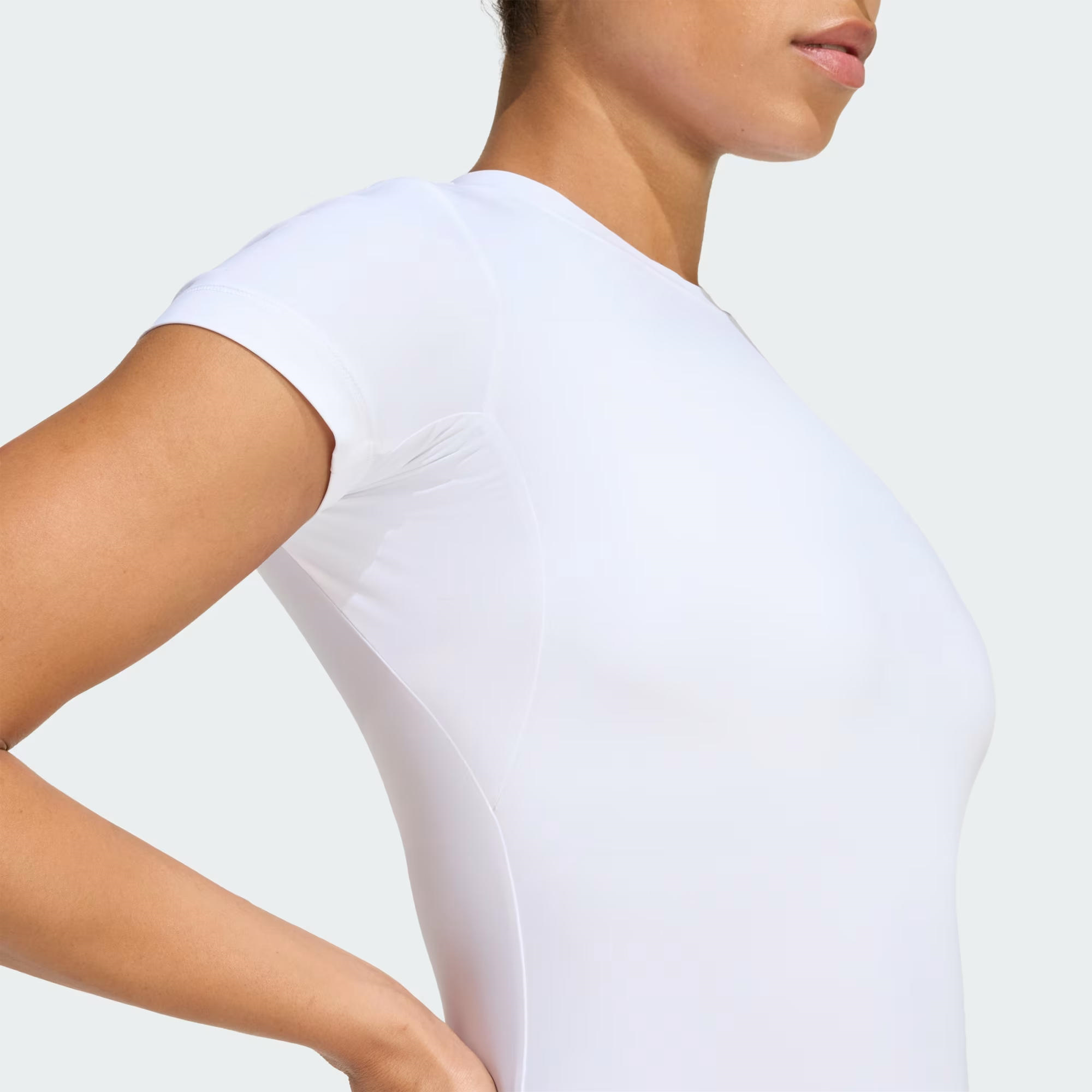 adidas Power Essentials Workout Contour Kadın Tişört