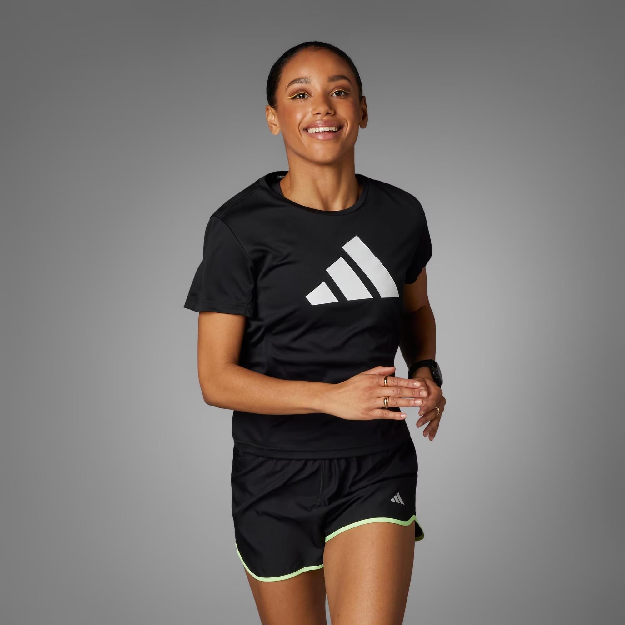 adidas Run It Kadın Tişört