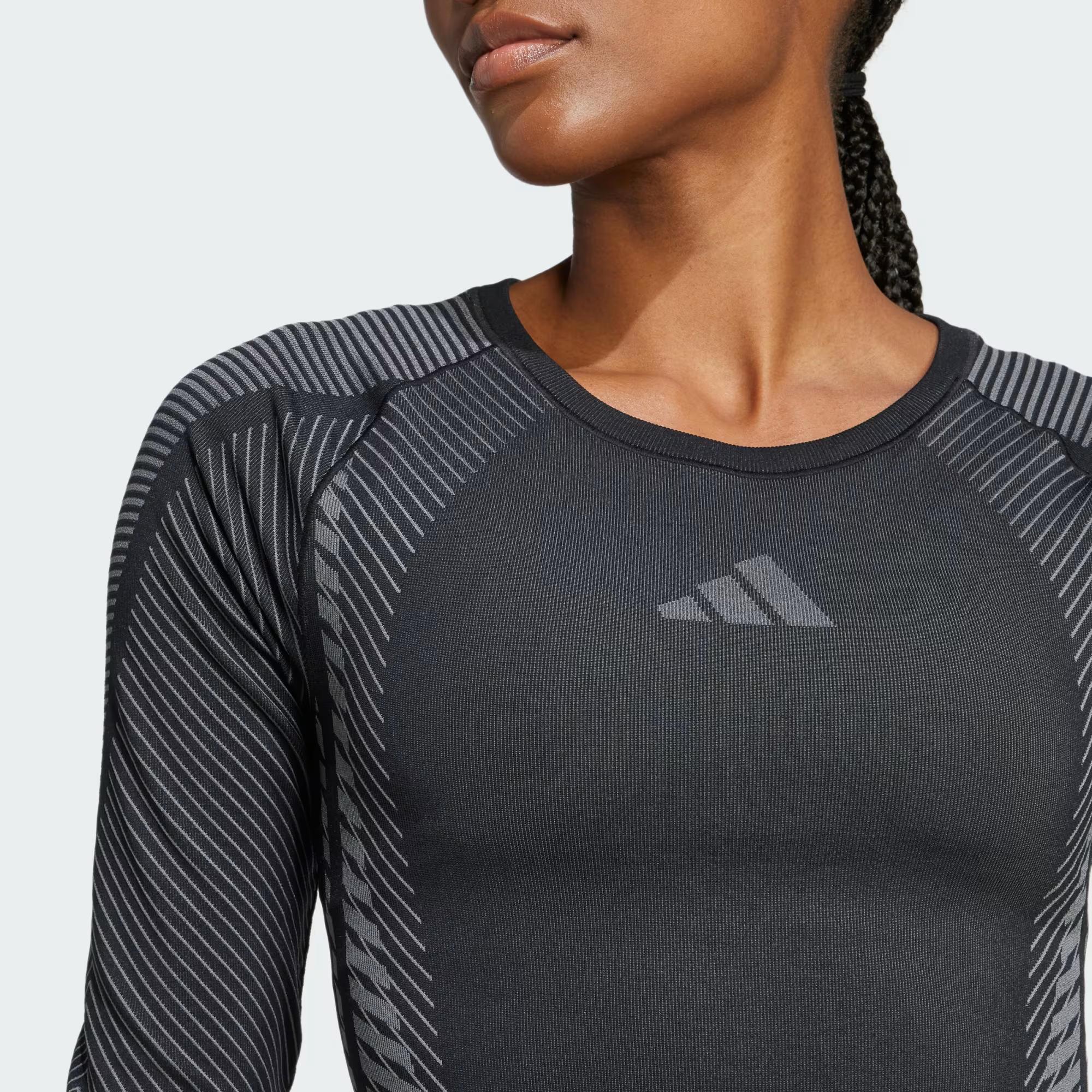 adidas Seamless Knitted Kadın Tişört