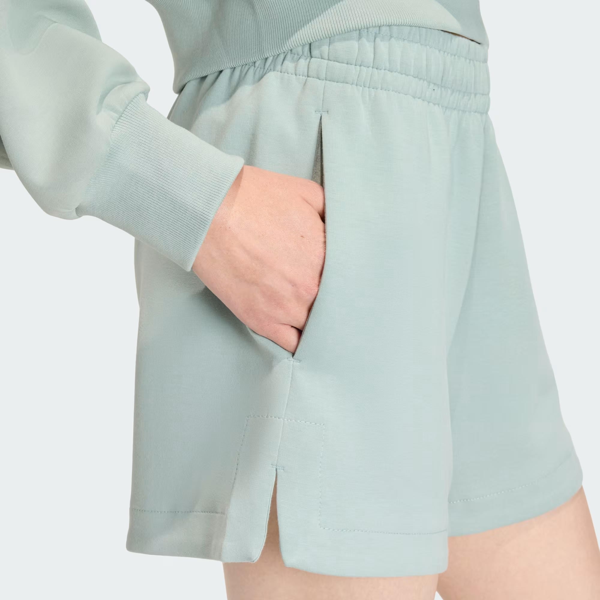 adidas Soft Lux Kadın Şort