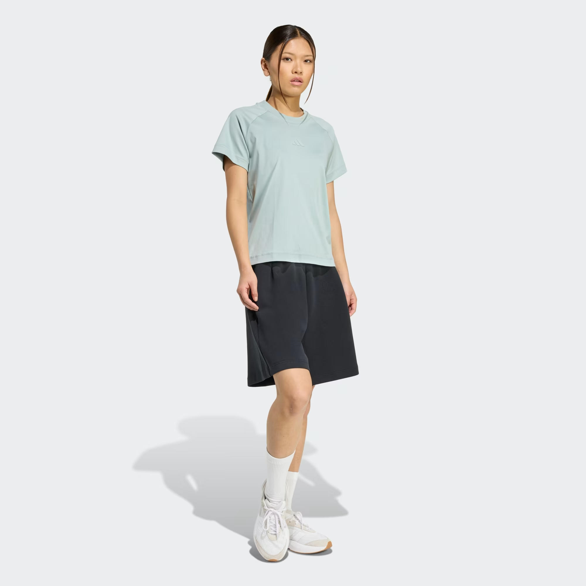 adidas Soft Lux Kadın Tişört