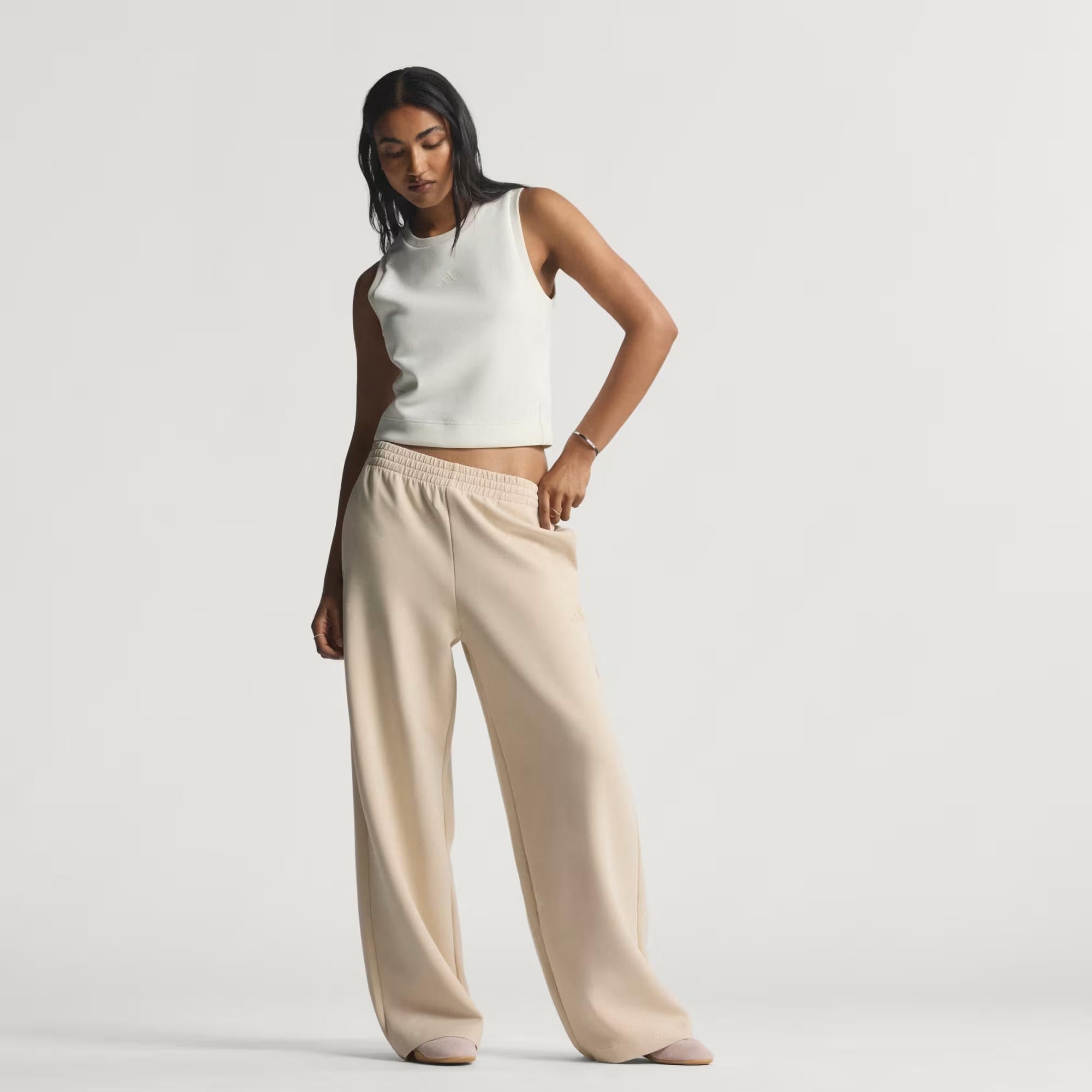 adidas Soft Lux Straight Kadın Eşofman Altı
