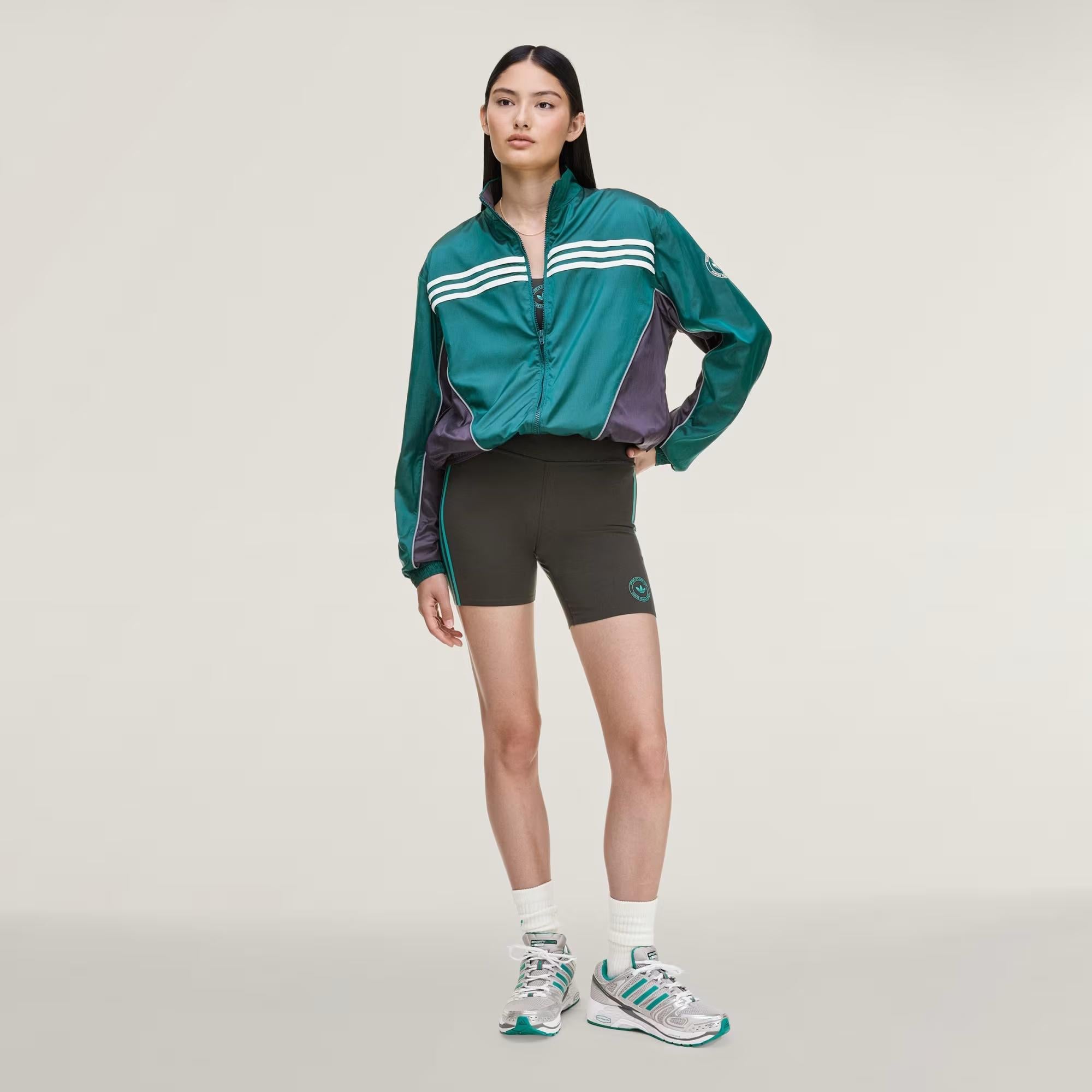 adidas Sporty & Rich Kadın Sweatshirt