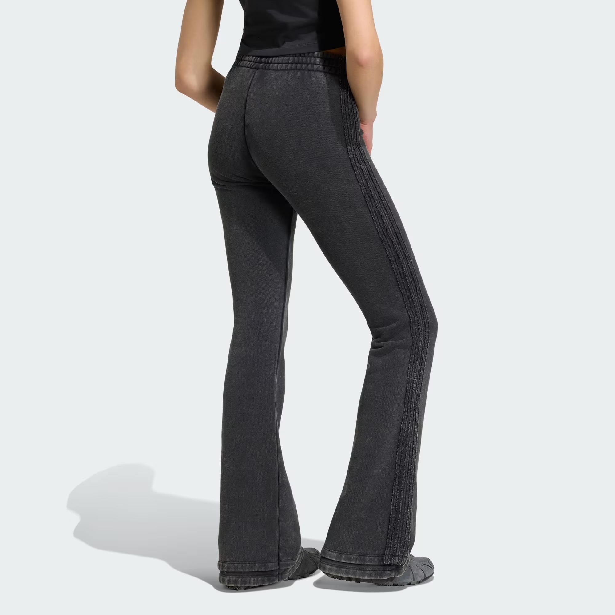 adidas SST Bootcut Kadın Eşofman Altı