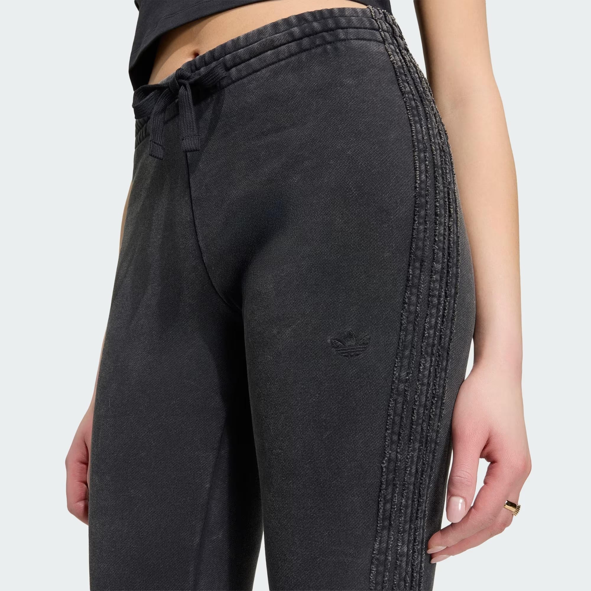 adidas SST Bootcut Kadın Eşofman Altı
