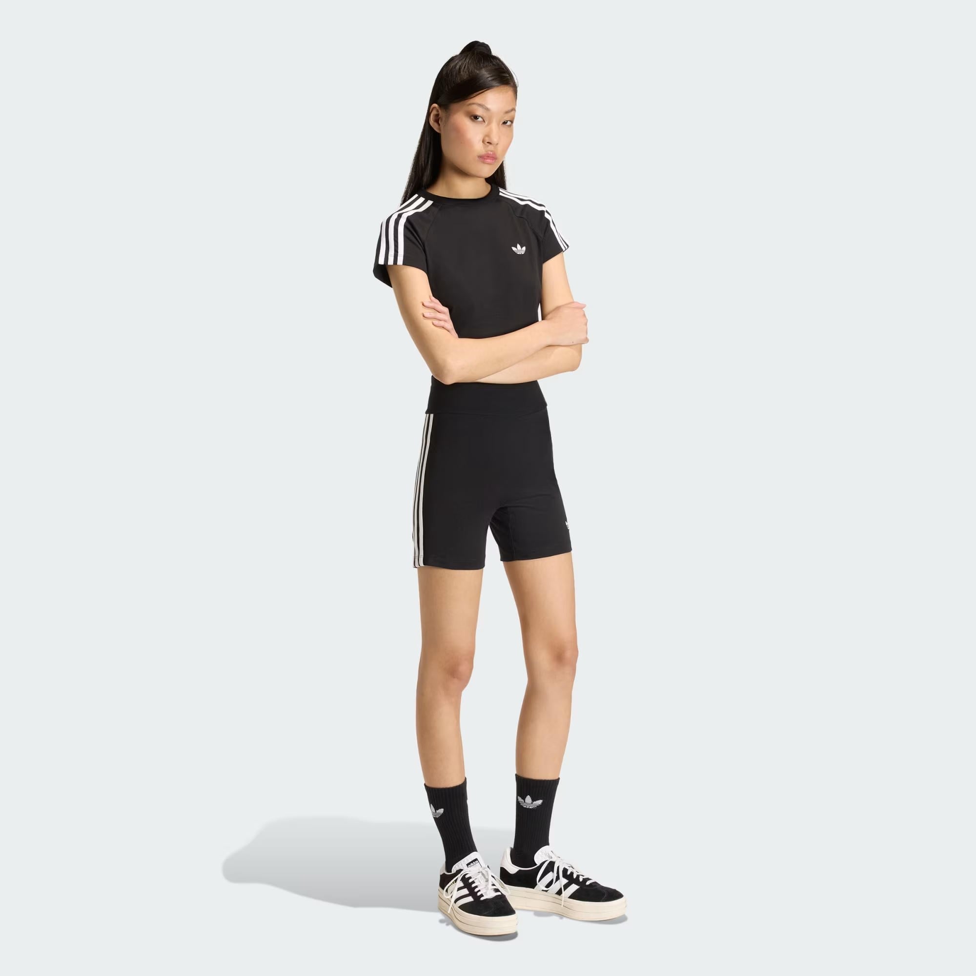 adidas SST Kadın Tişört