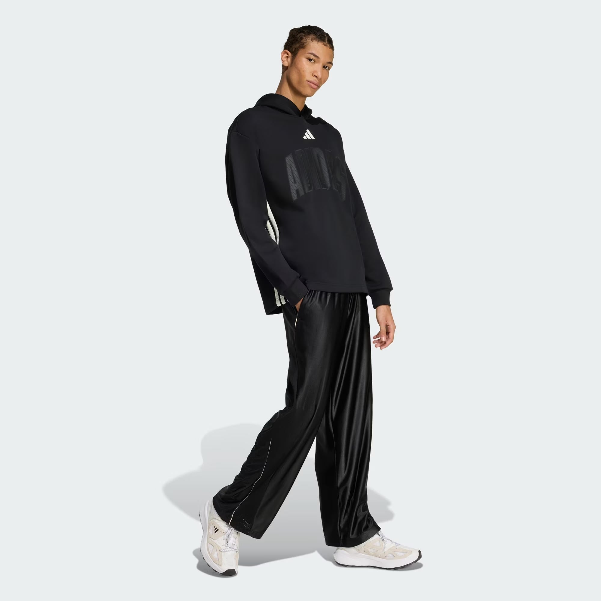 adidas Stadium Graphic Erkek Sweatshirt
