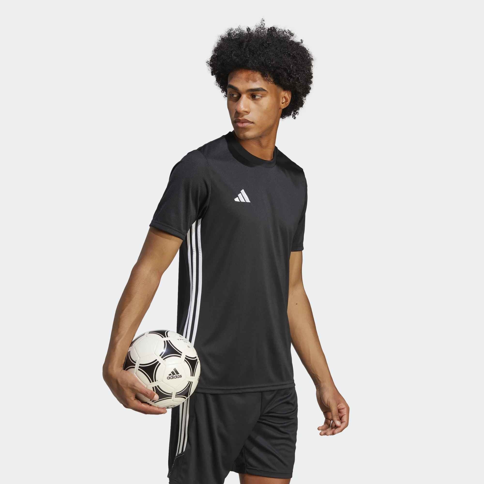 adidas Tabela 23 Erkek Forma