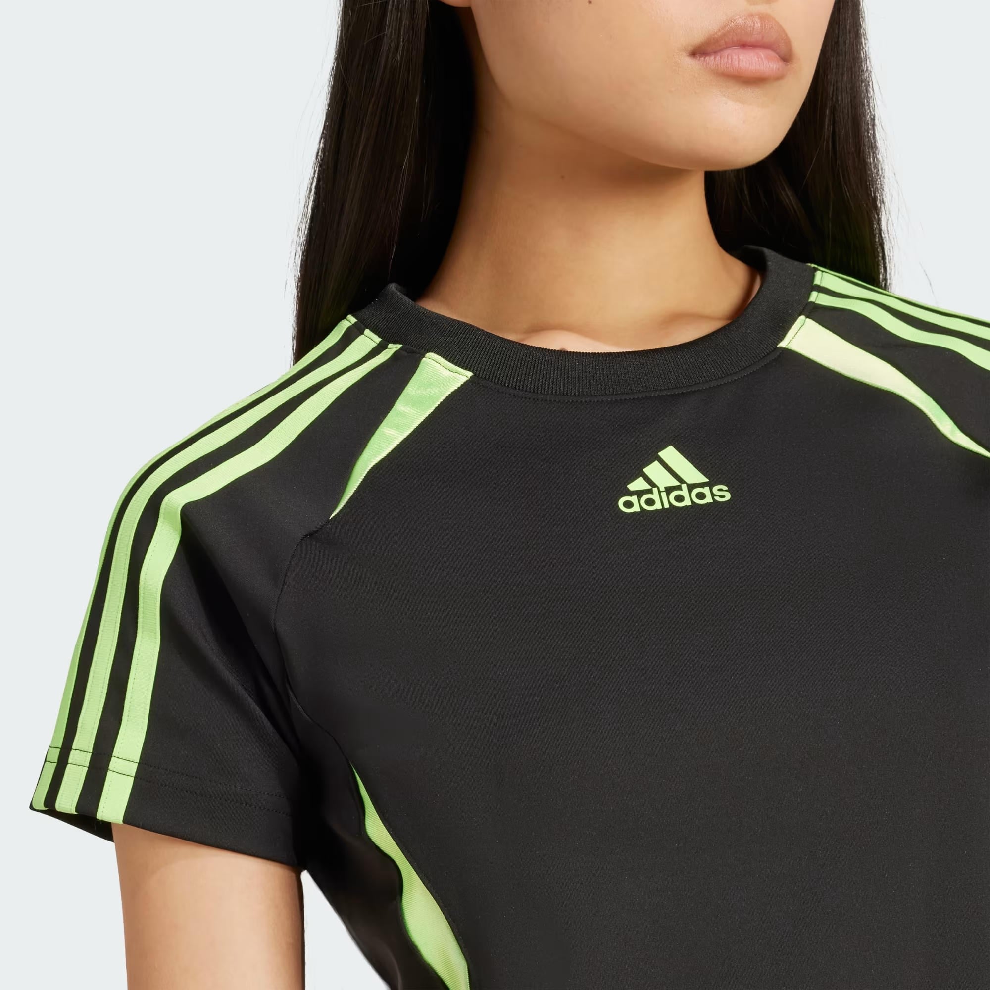 adidas Teamgeist Adicolor Slim Kadın Forma