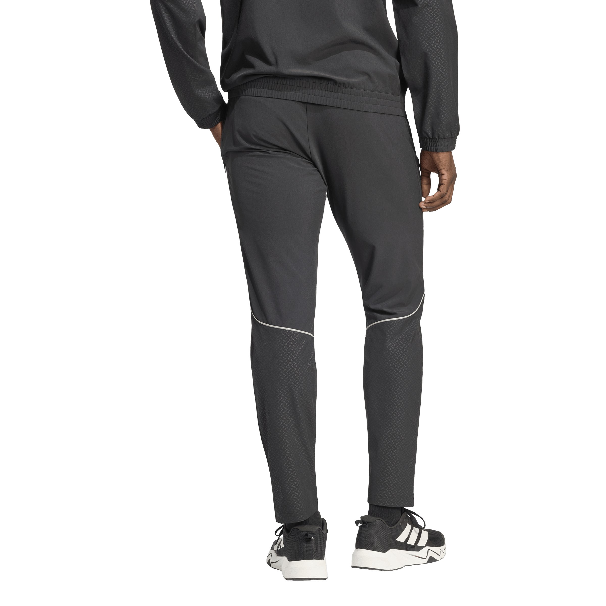 adidas Tech Apparel Slim Erkek Eşofman Altı