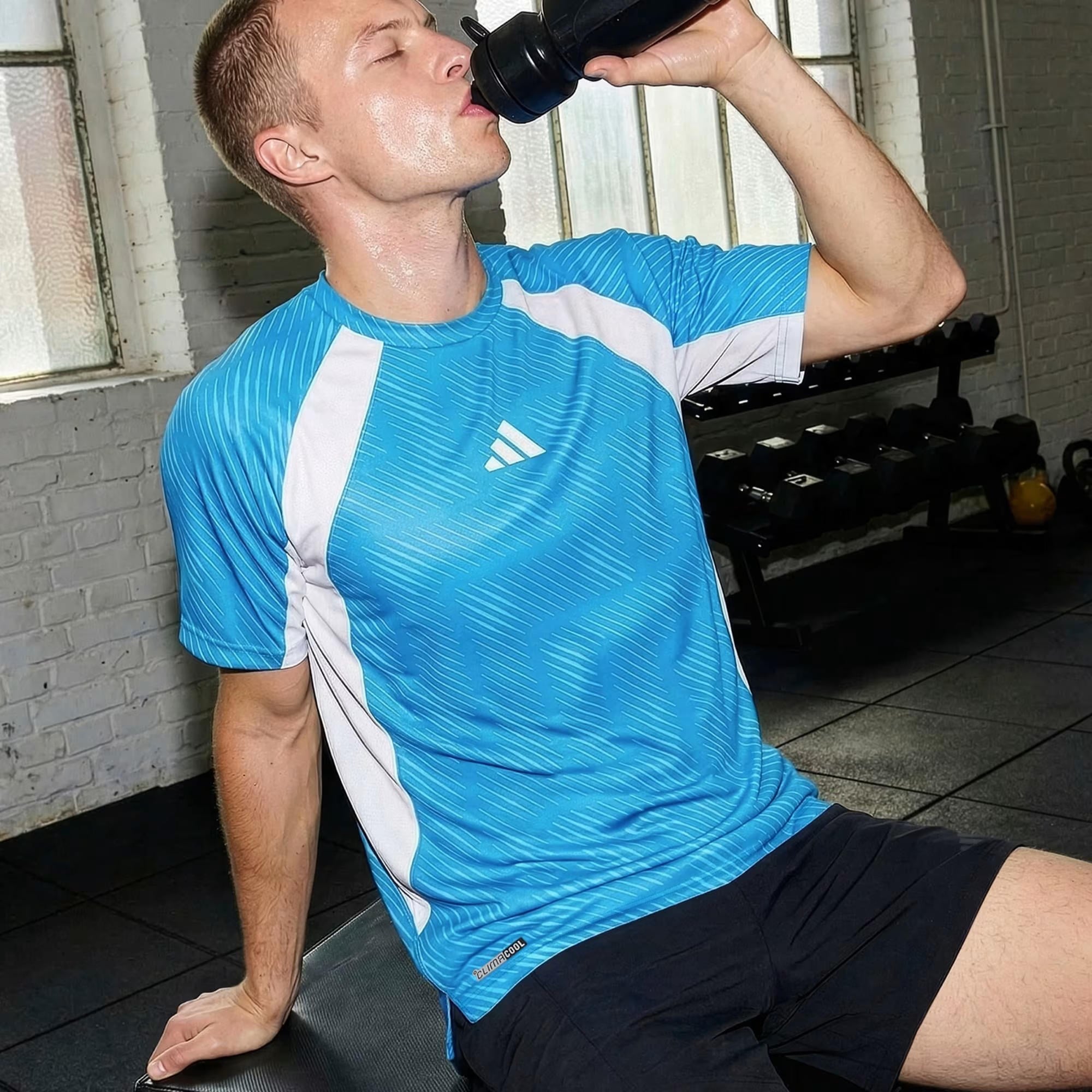 adidas Tech Apparel WC26 Erkek Tişört