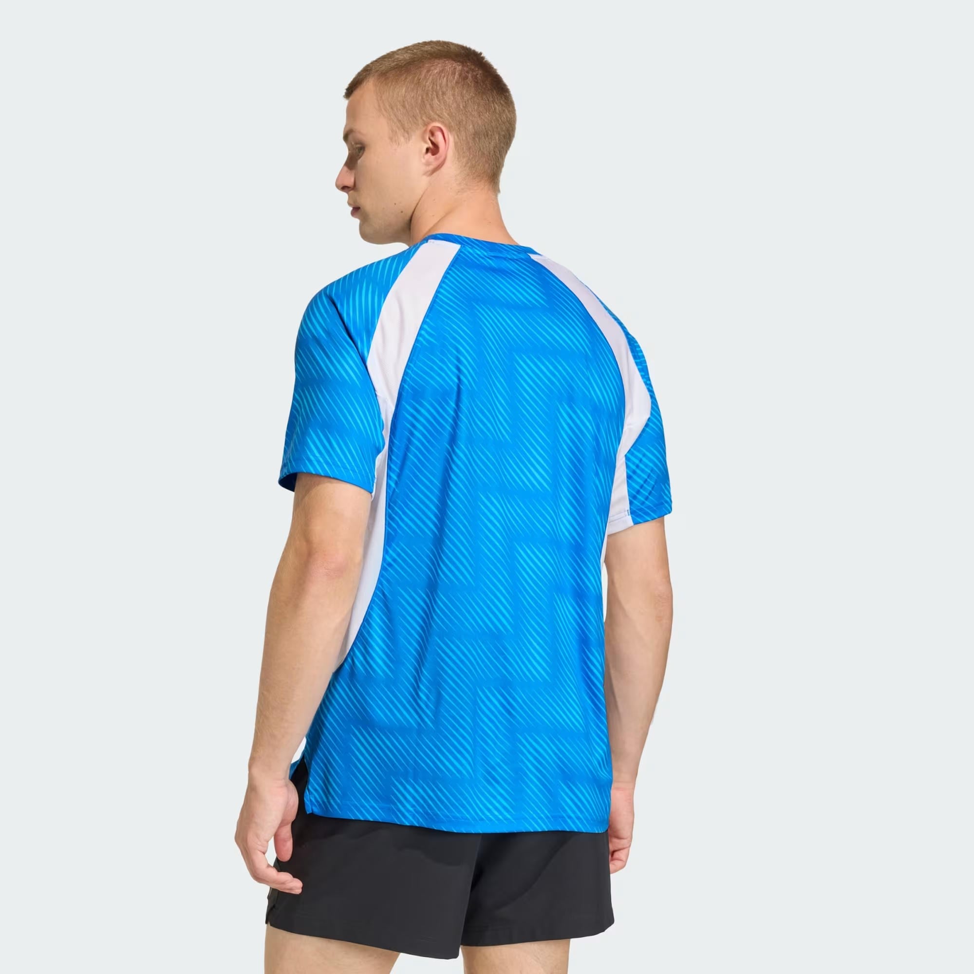 adidas Tech Apparel WC26 Erkek Tişört