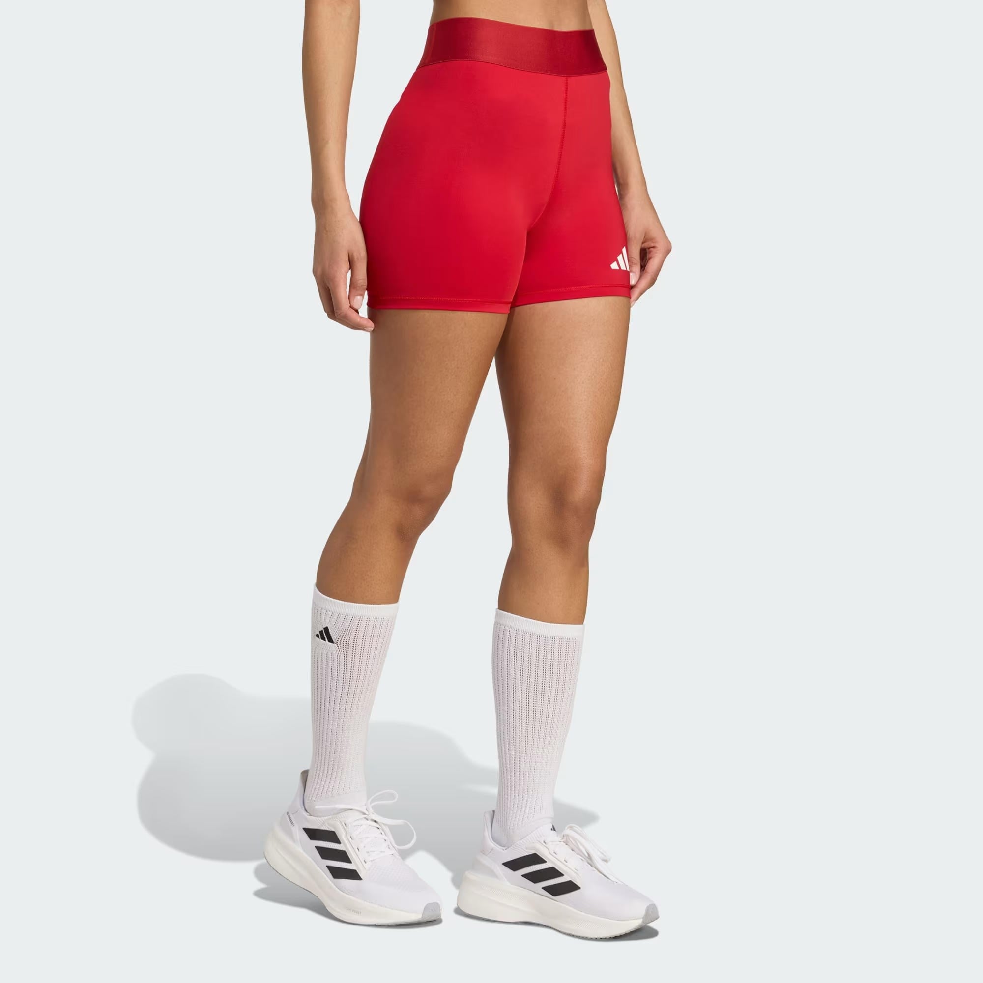 adidas Techfit Kadın Şort