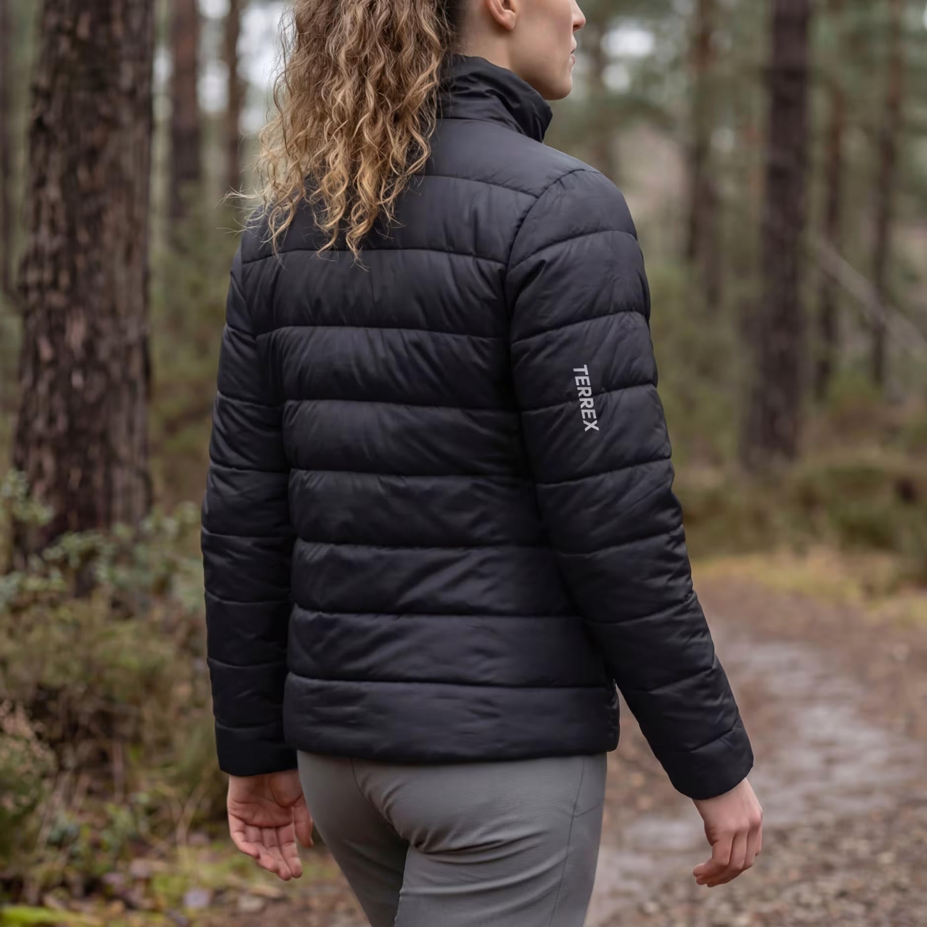 adidas Terrex Multi Essentials Insulated Kadın Mont