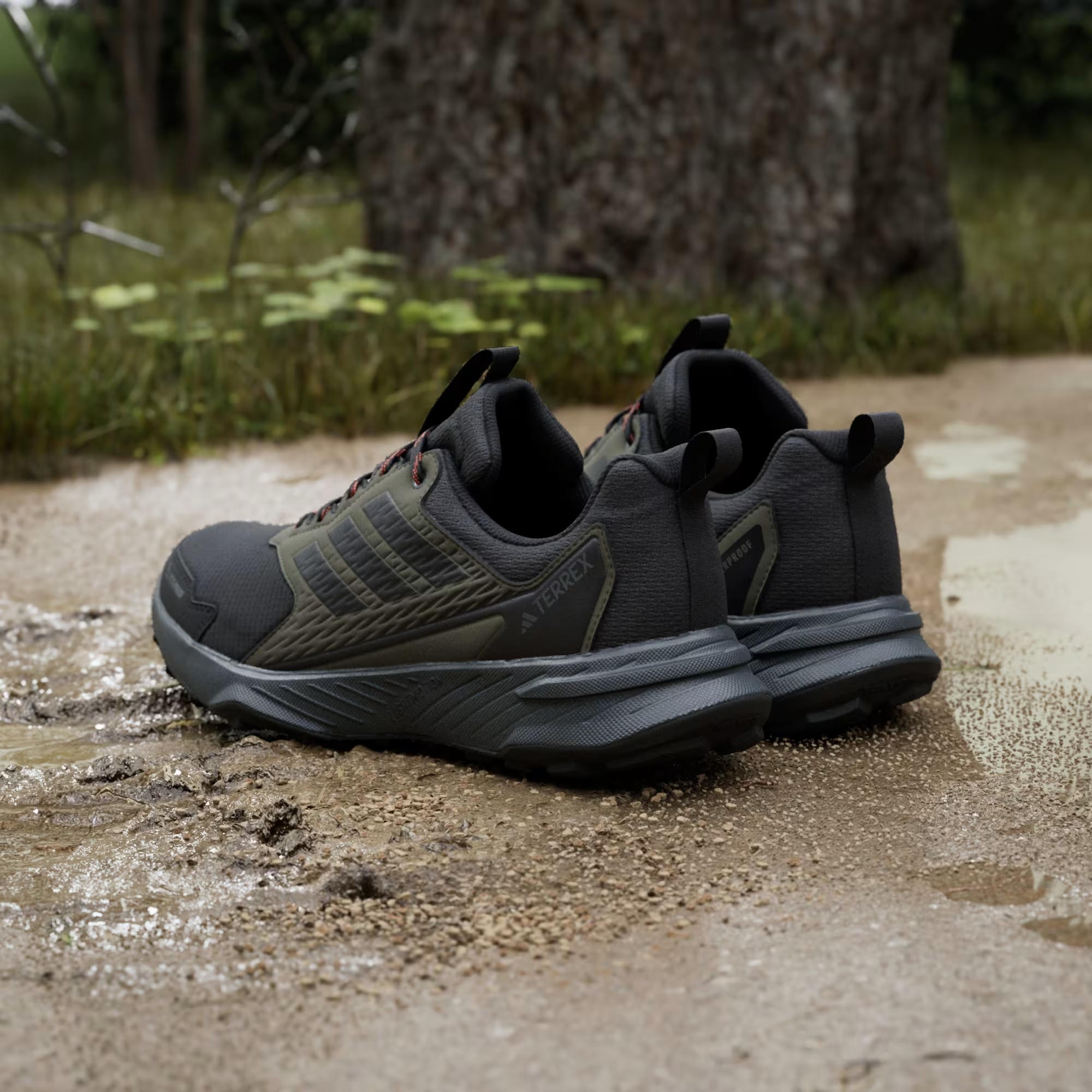 adidas Terrex Tracefinder 2 Climaproof Trail Erkek Koşu Ayakkabısı