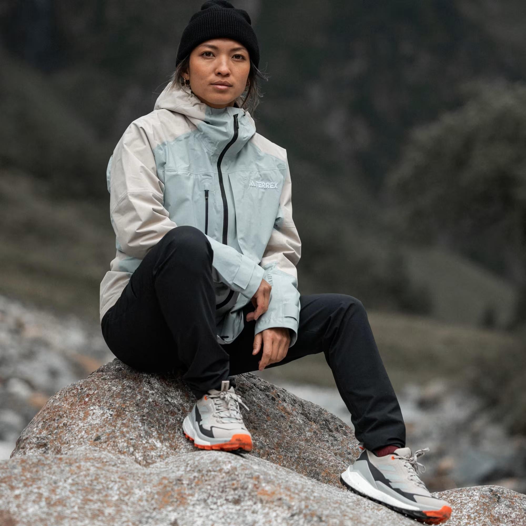 adidas Terrex Xploric Rain.Rdy Kadın Rüzgarlık