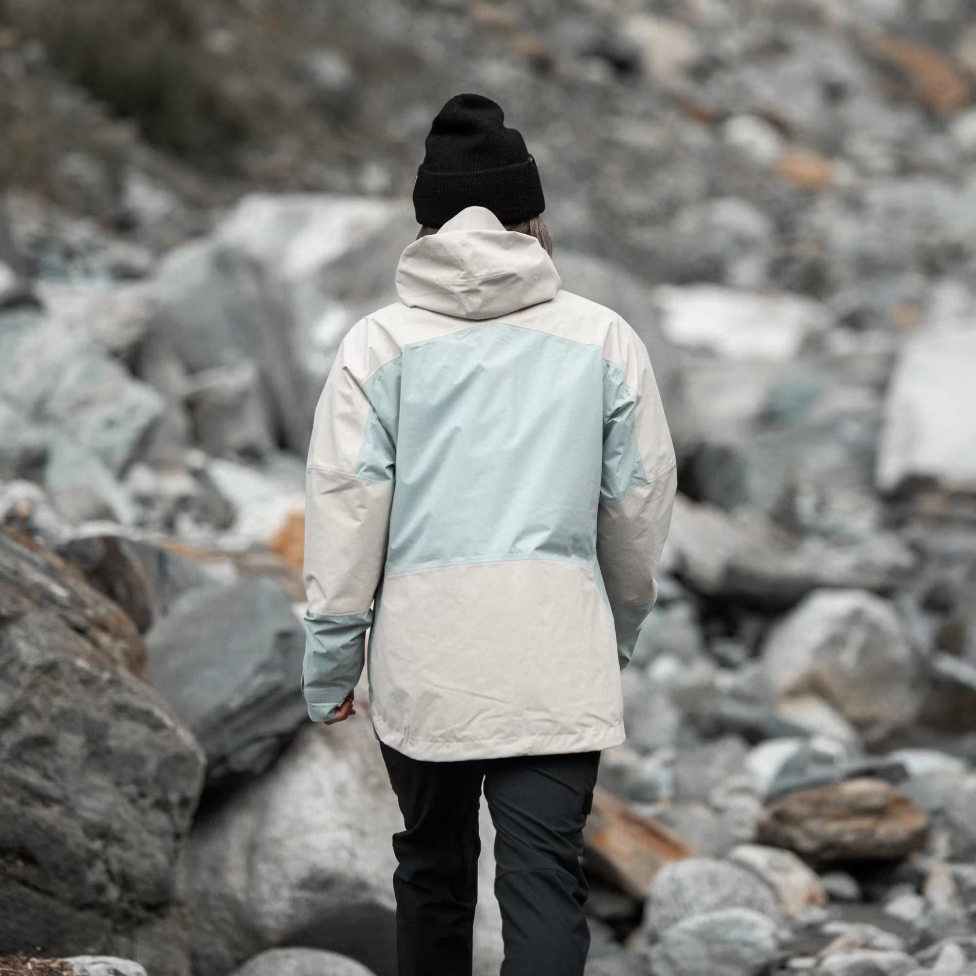 adidas Terrex Xploric Rain.Rdy Kadın Rüzgarlık