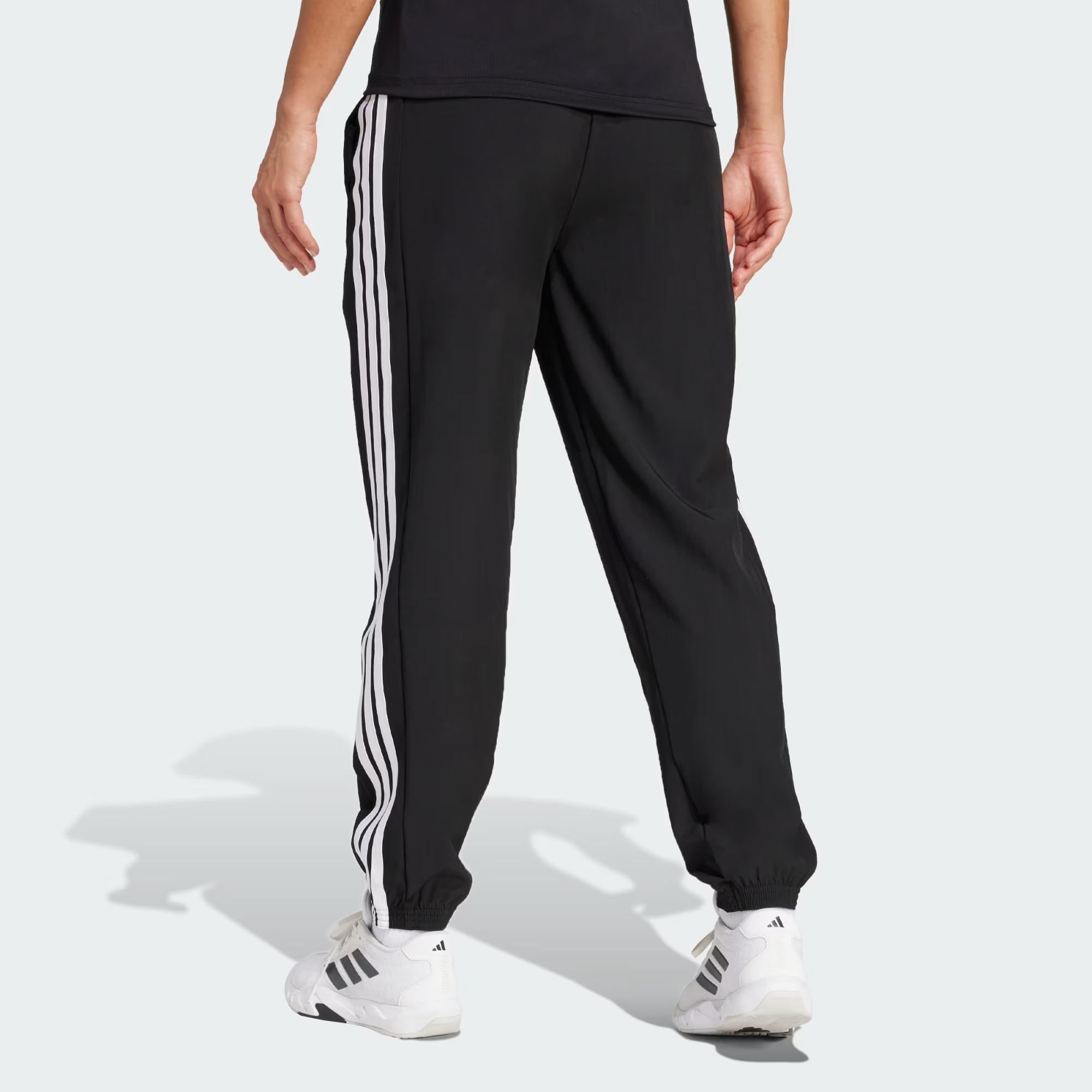 adidas Train Essentials 3 Stripes Woven Kadın Eşofman Altı