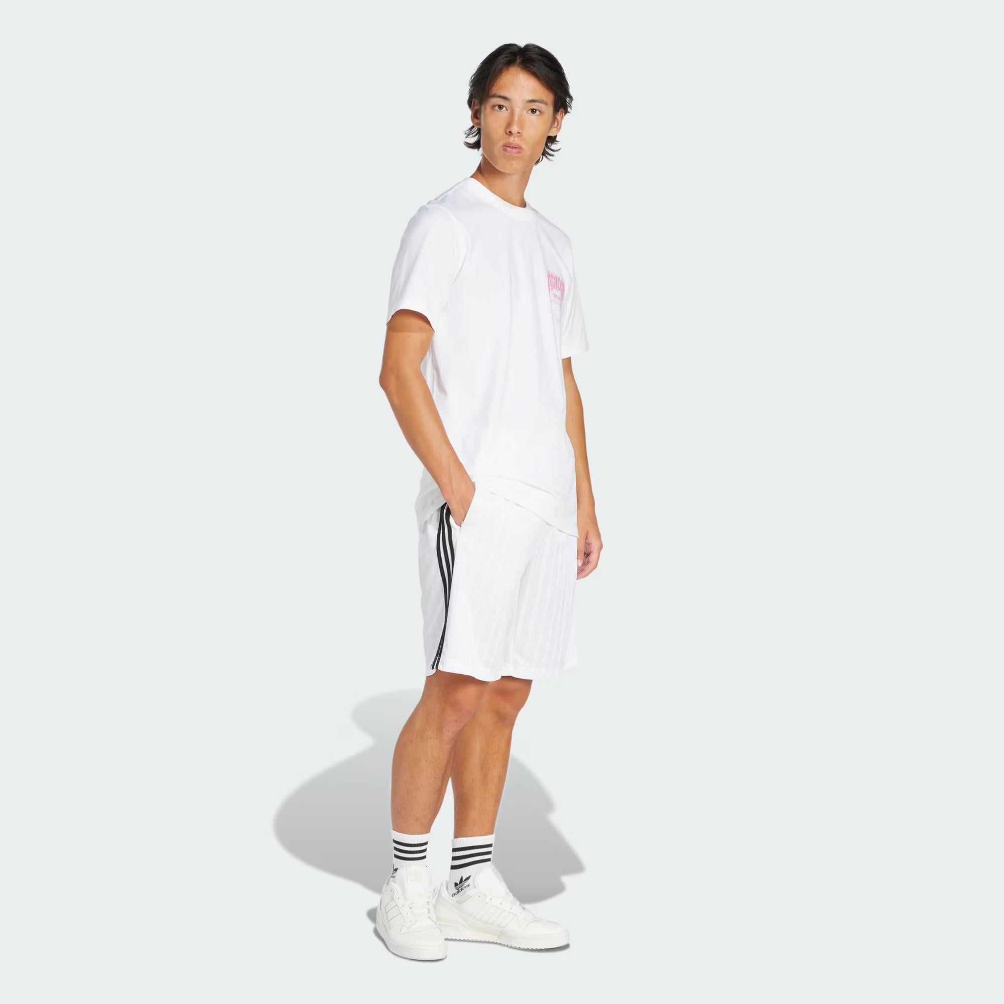 adidas Trefoil Series Fashion Elevated Erkek Tişört