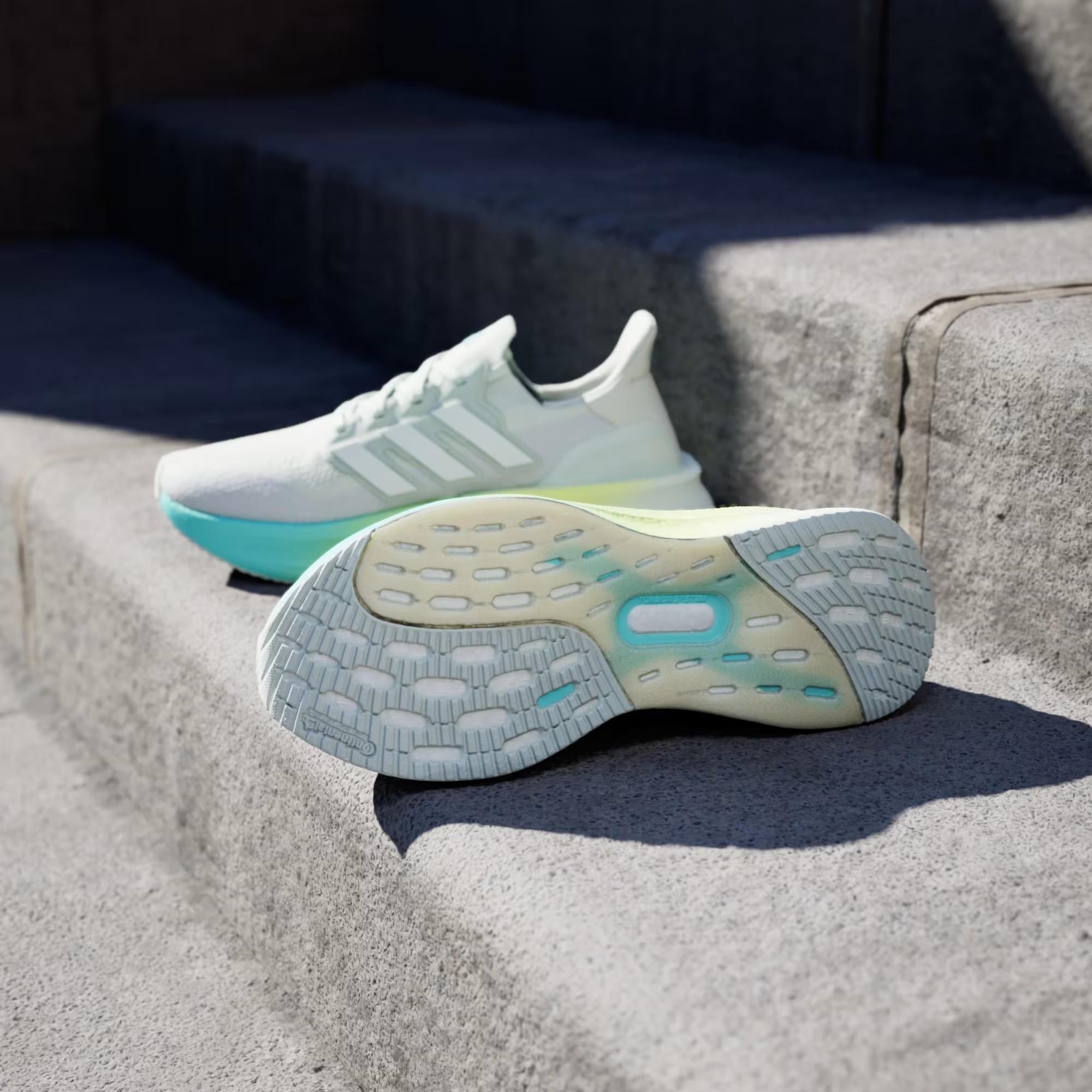 adidas Ultraboost 5 Erkek Koşu Ayakkabısı