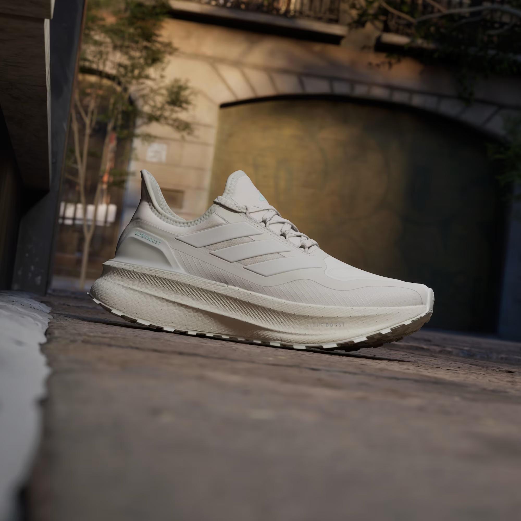 adidas Ultraboost 5 GTX Kadın Koşu Ayakkabısı