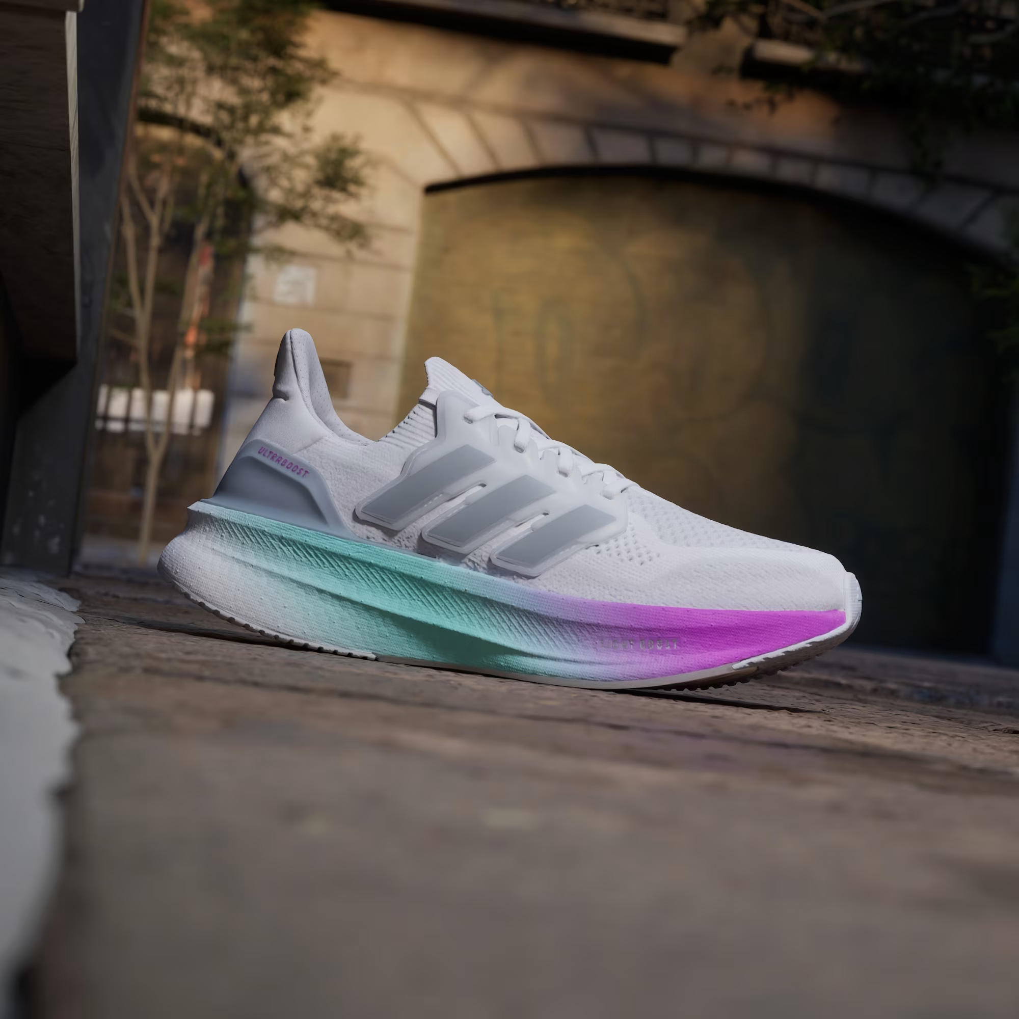 adidas Ultraboost 5 Kadın Koşu Ayakkabısı