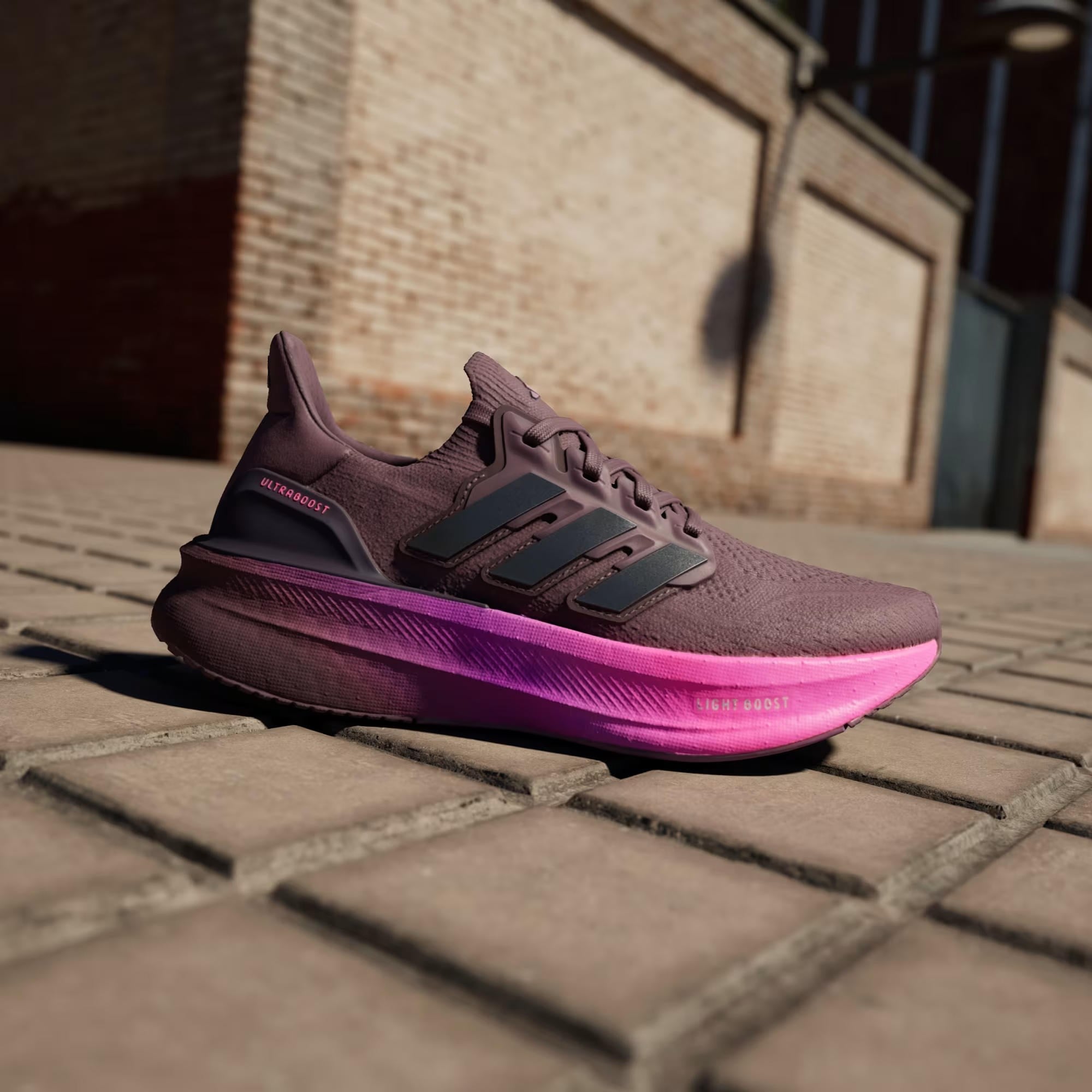adidas Ultraboost 5 Kadın Koşu Ayakkabısı