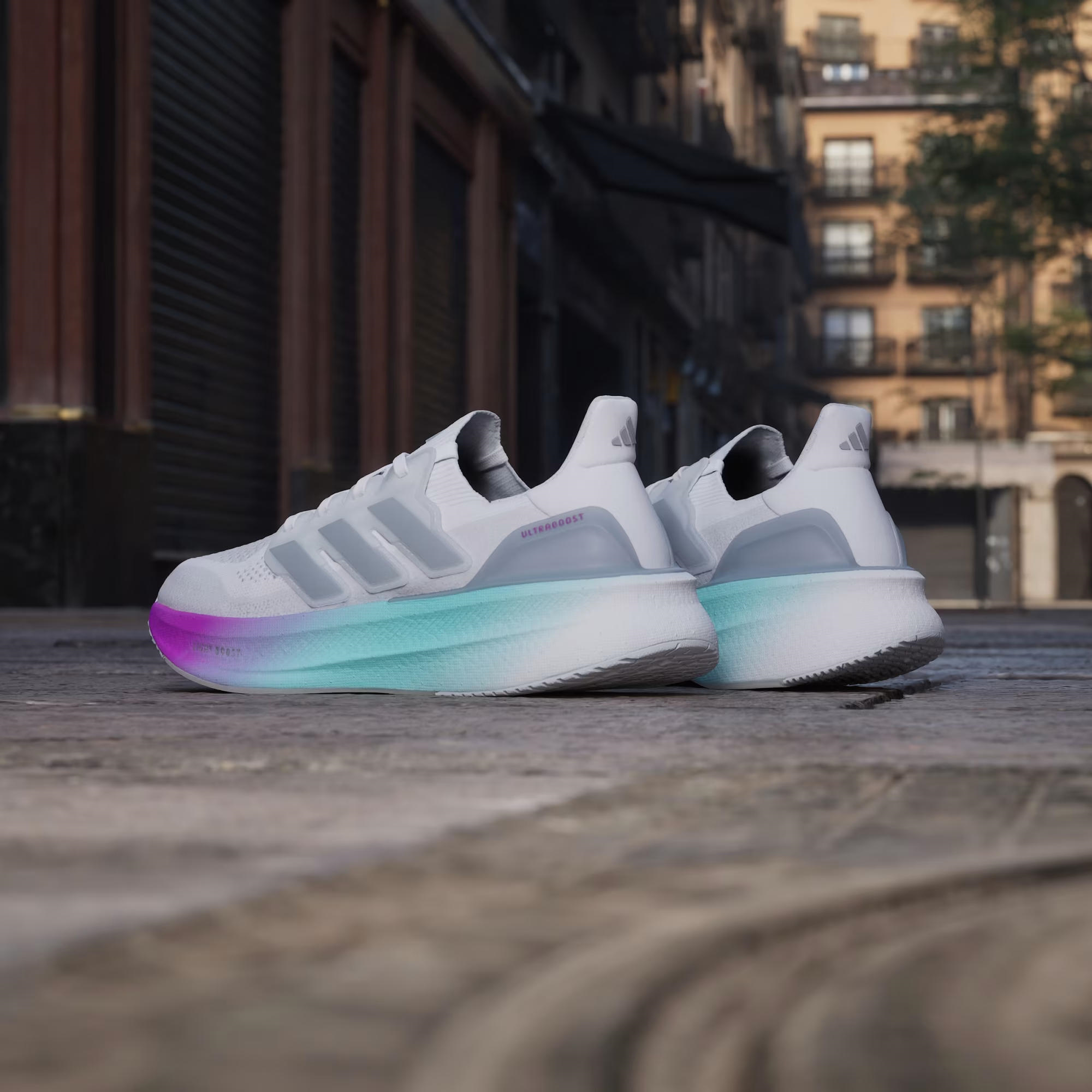 adidas Ultraboost 5 Kadın Koşu Ayakkabısı