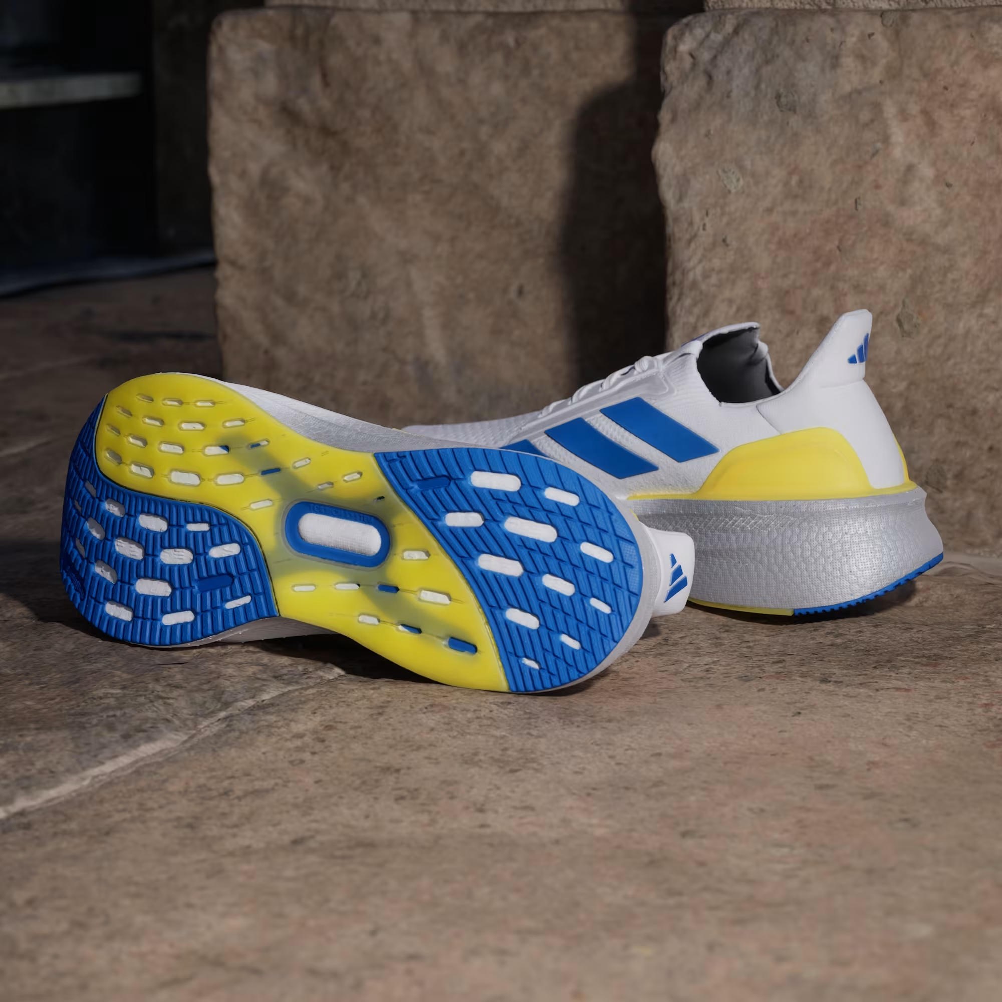 adidas Ultraboost 5X Erkek Koşu Ayakkabısı