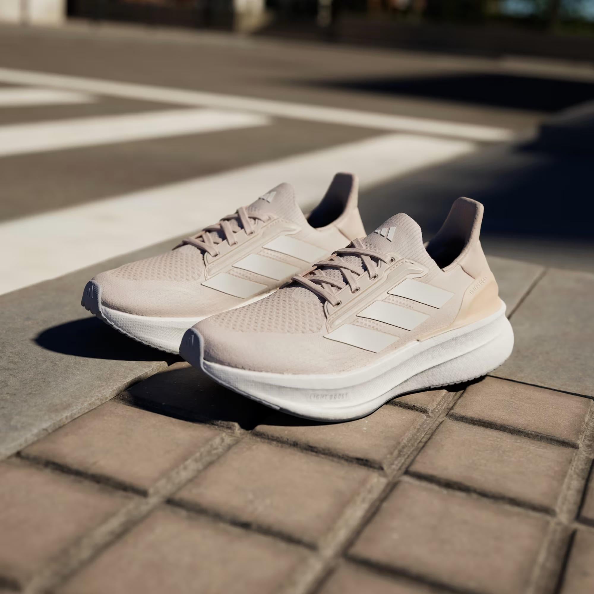 adidas Ultraboost 5x Kadın Koşu Ayakkabısı