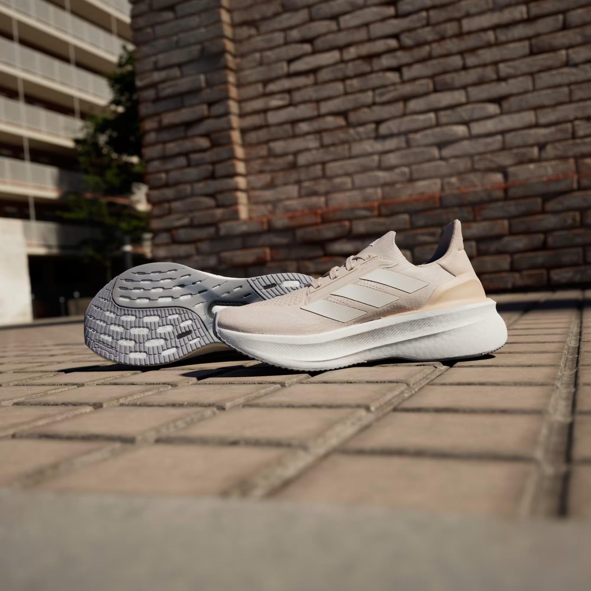 adidas Ultraboost 5x Kadın Koşu Ayakkabısı