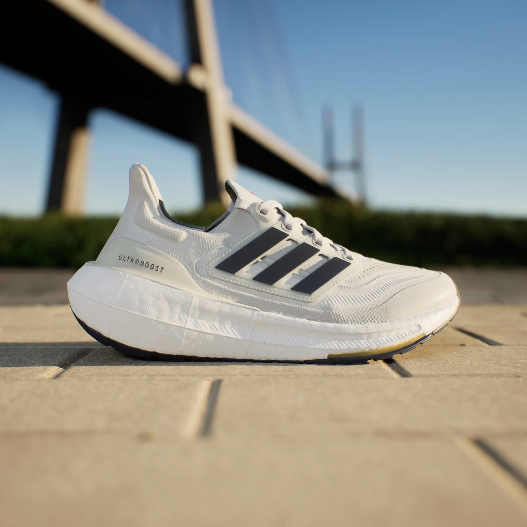 adidas Ultraboost Light Kadın Koşu Ayakkabısı