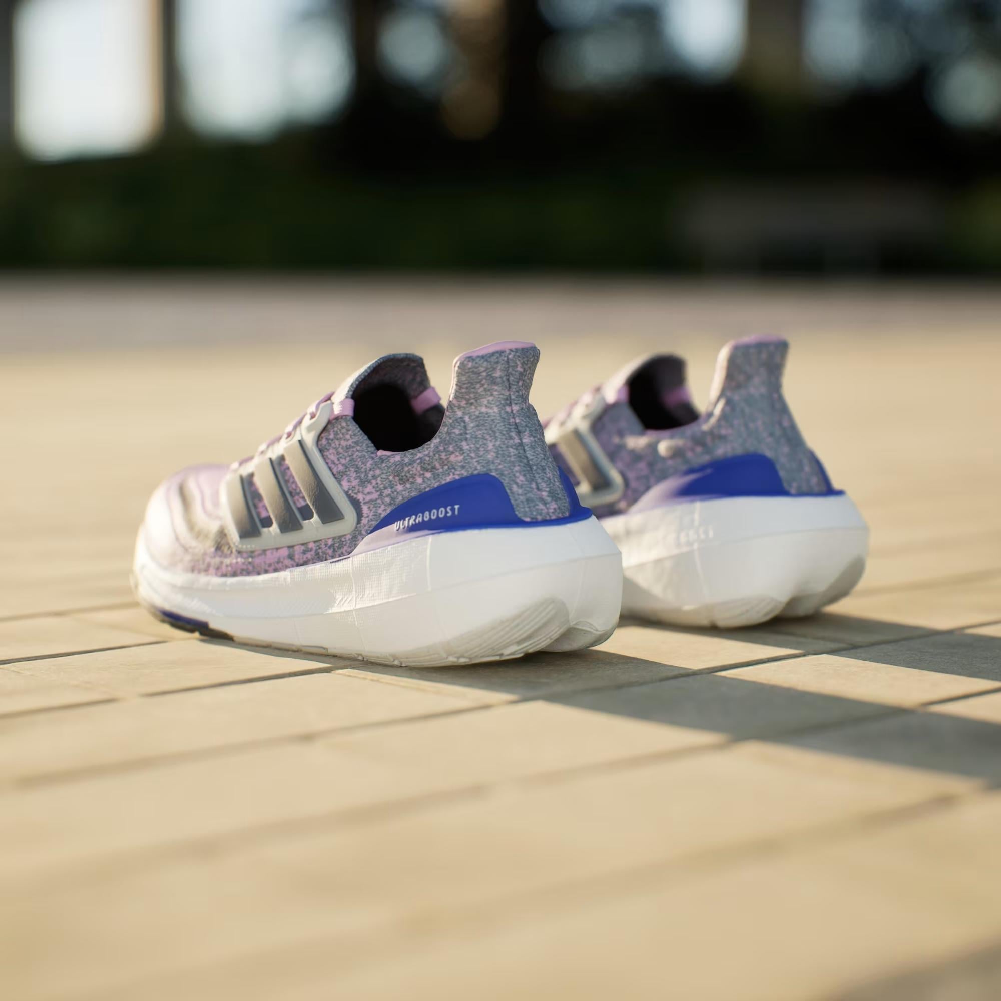 adidas Ultraboost Light Kadın Koşu Ayakkabısı